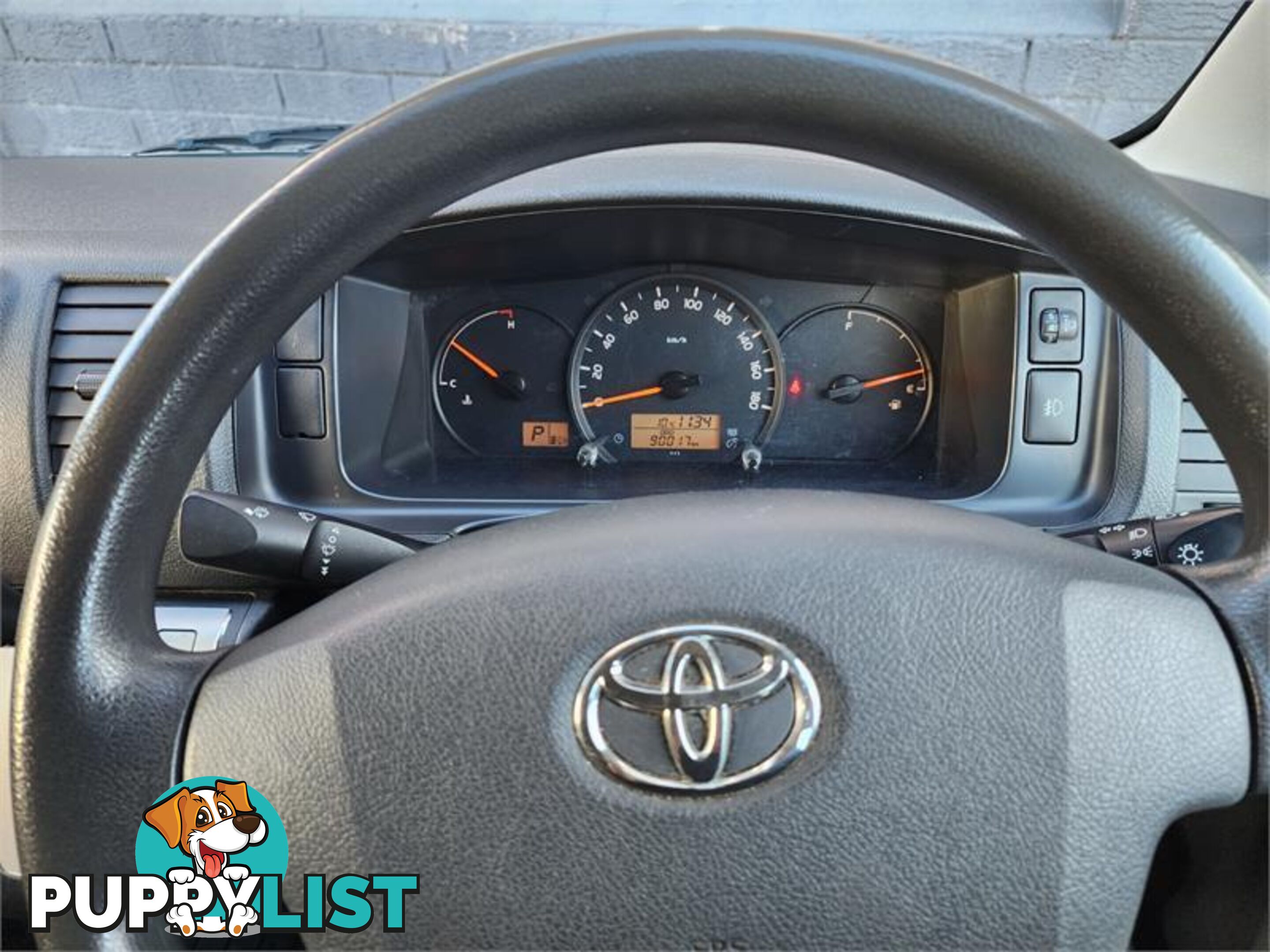 2016 Toyota Hiace