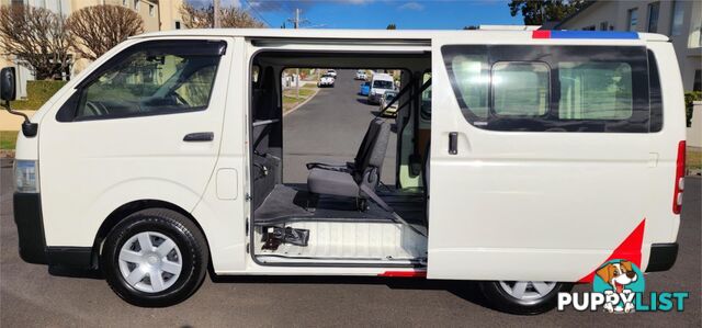 2016 Toyota Hiace
