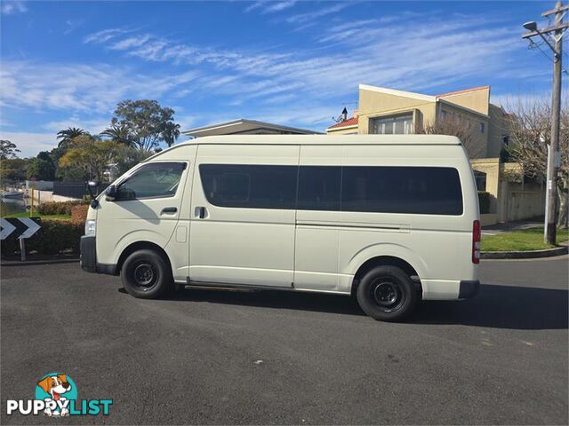 2016 Toyota Hiace