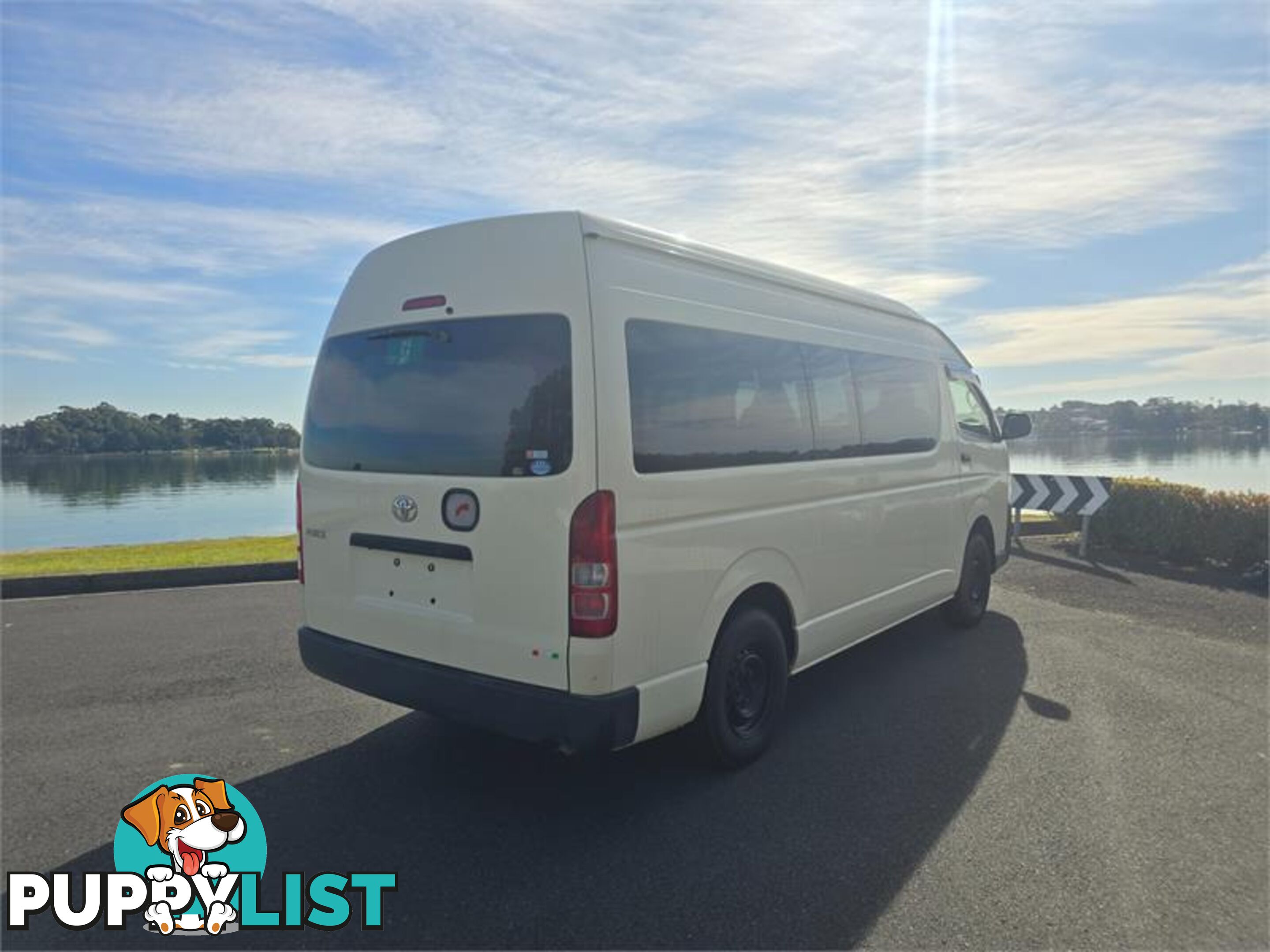 2016 Toyota Hiace