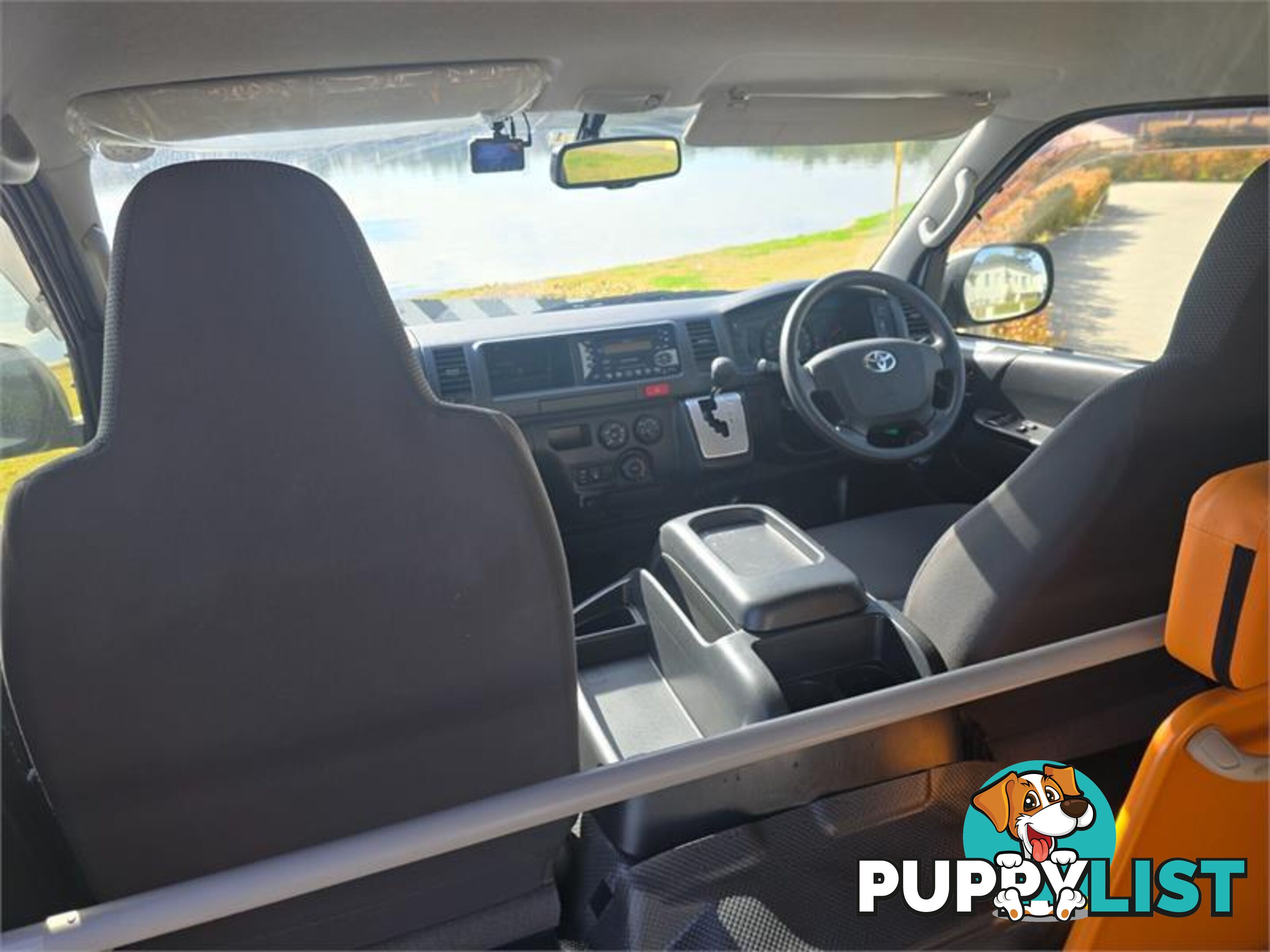2016 Toyota Hiace
