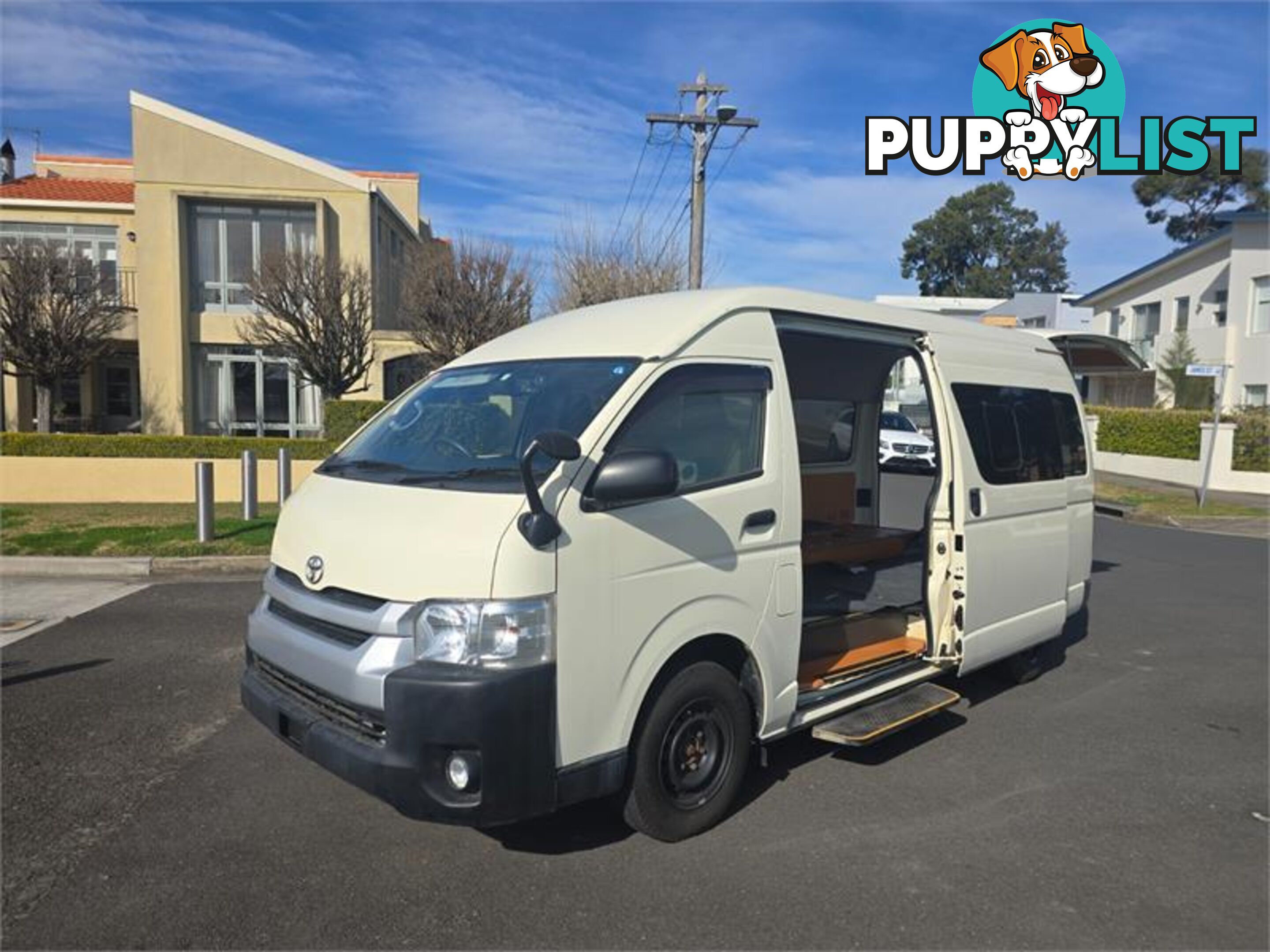2016 Toyota Hiace
