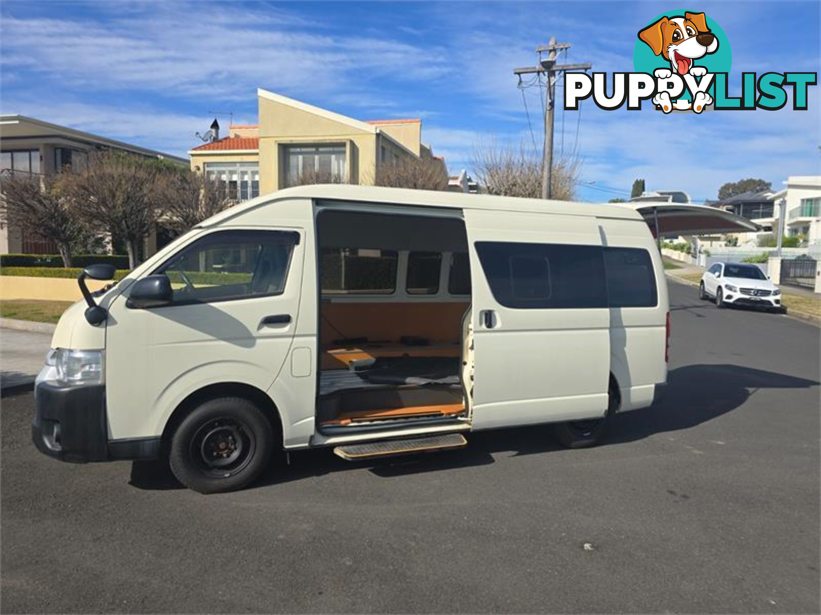 2016 Toyota Hiace