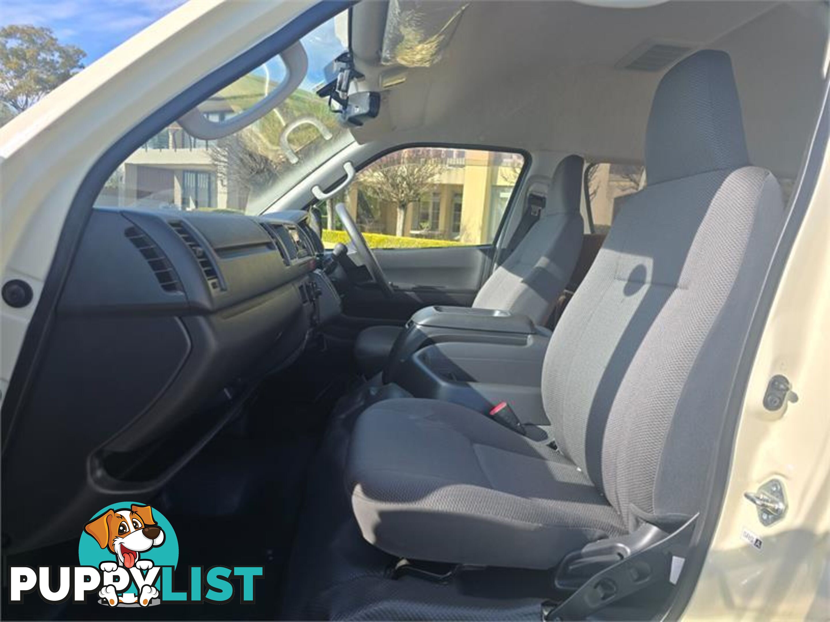 2016 Toyota Hiace