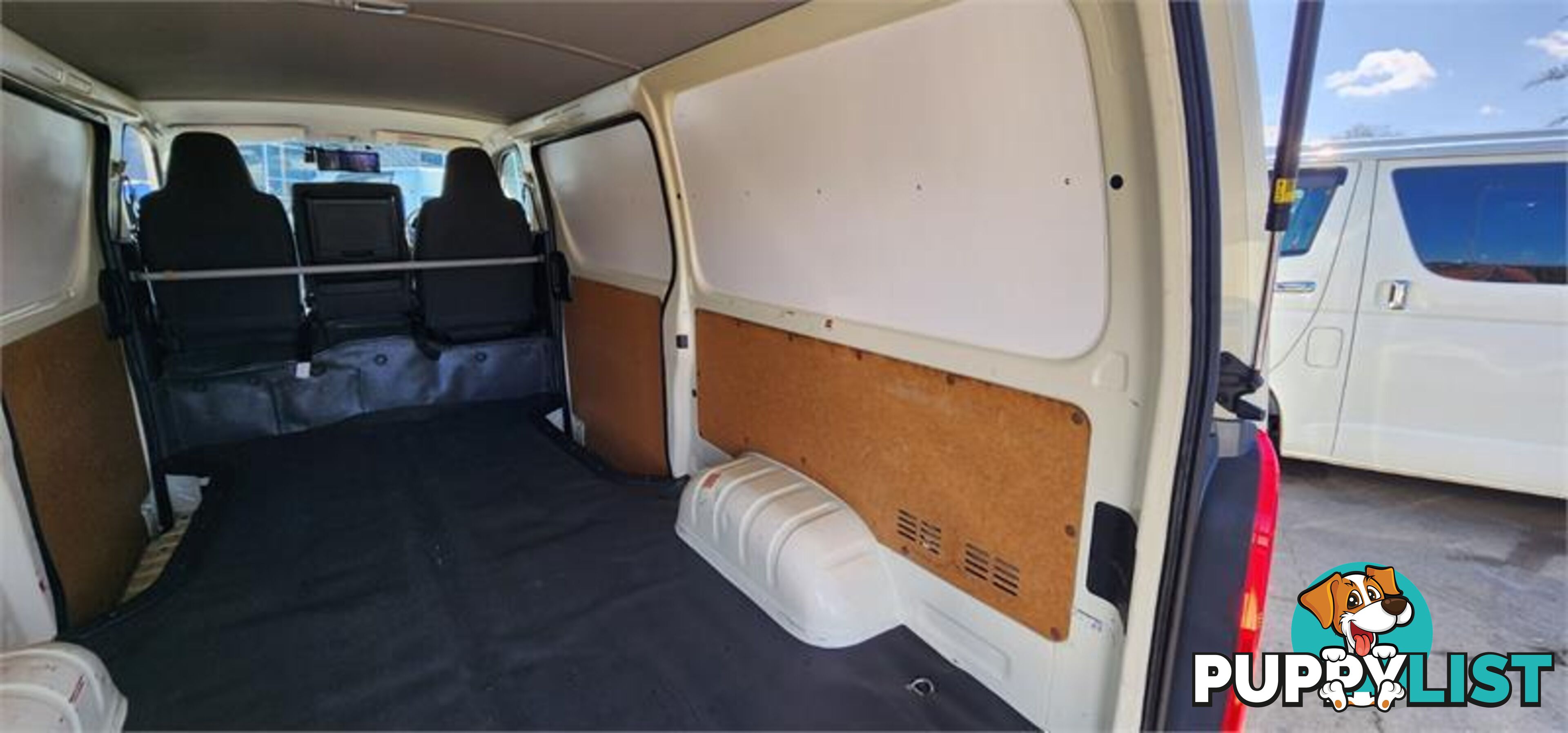 2015 Toyota Hiace