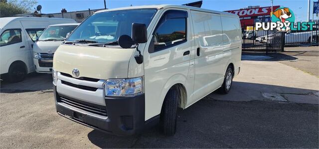2015 Toyota Hiace