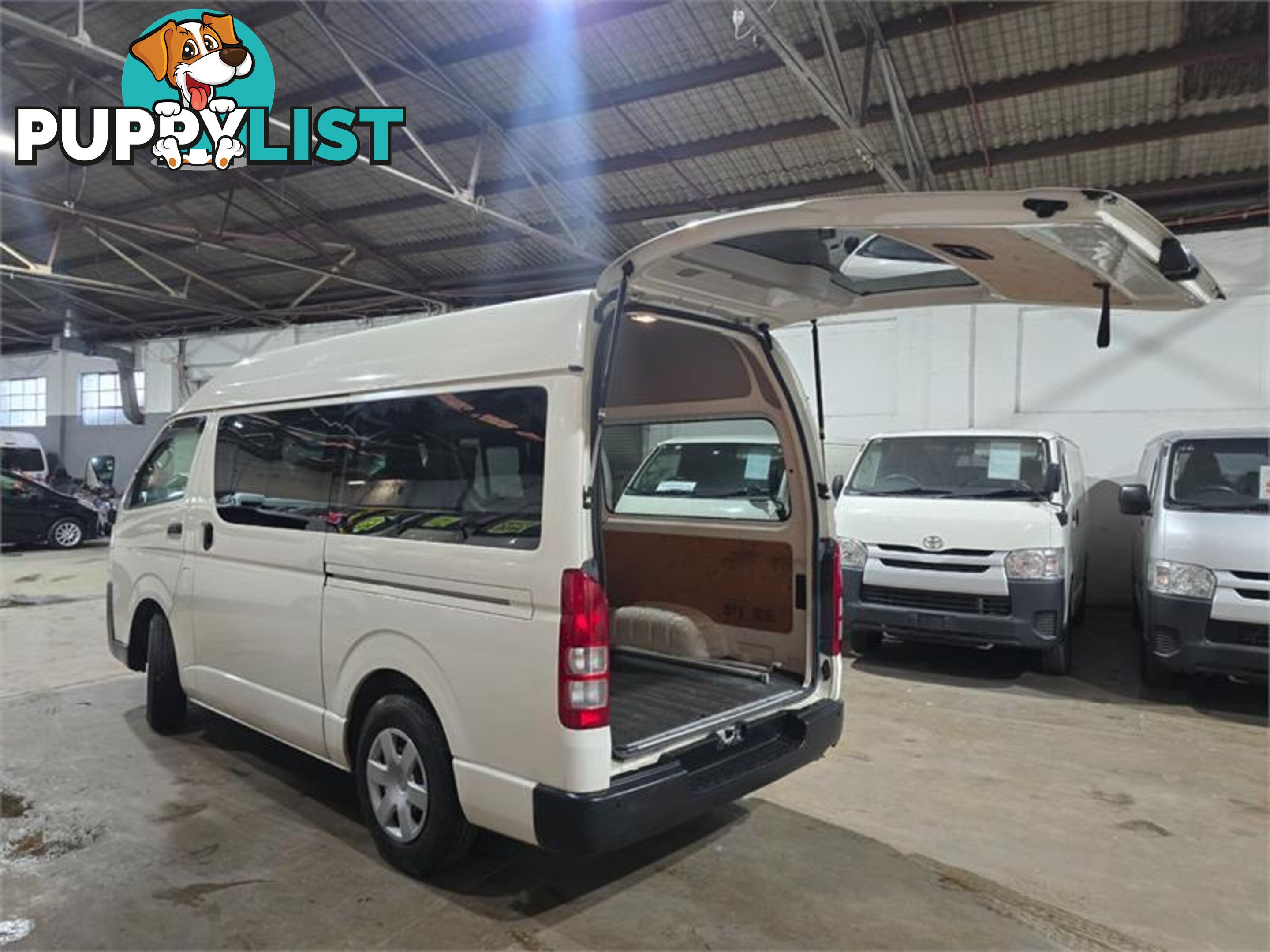2016 Toyota Hiace