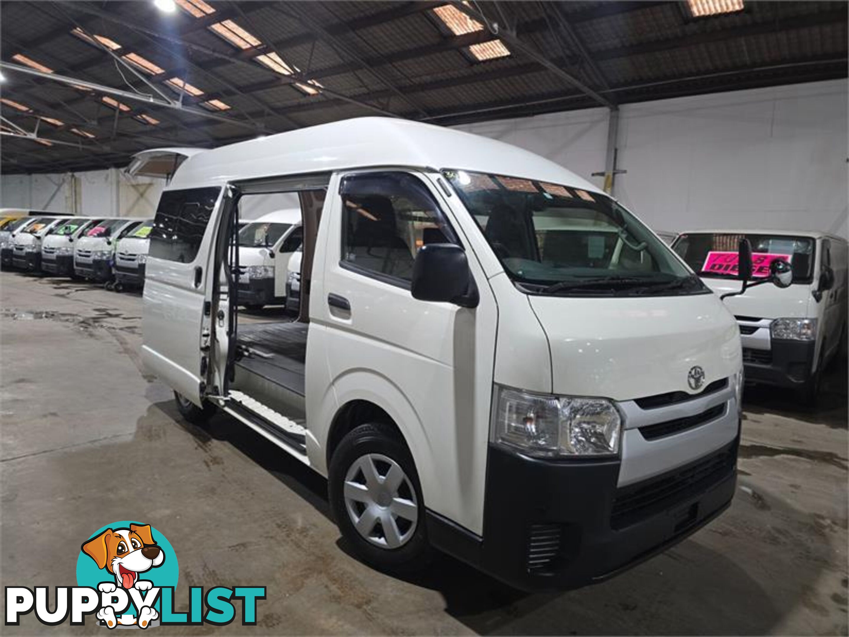 2016 Toyota Hiace