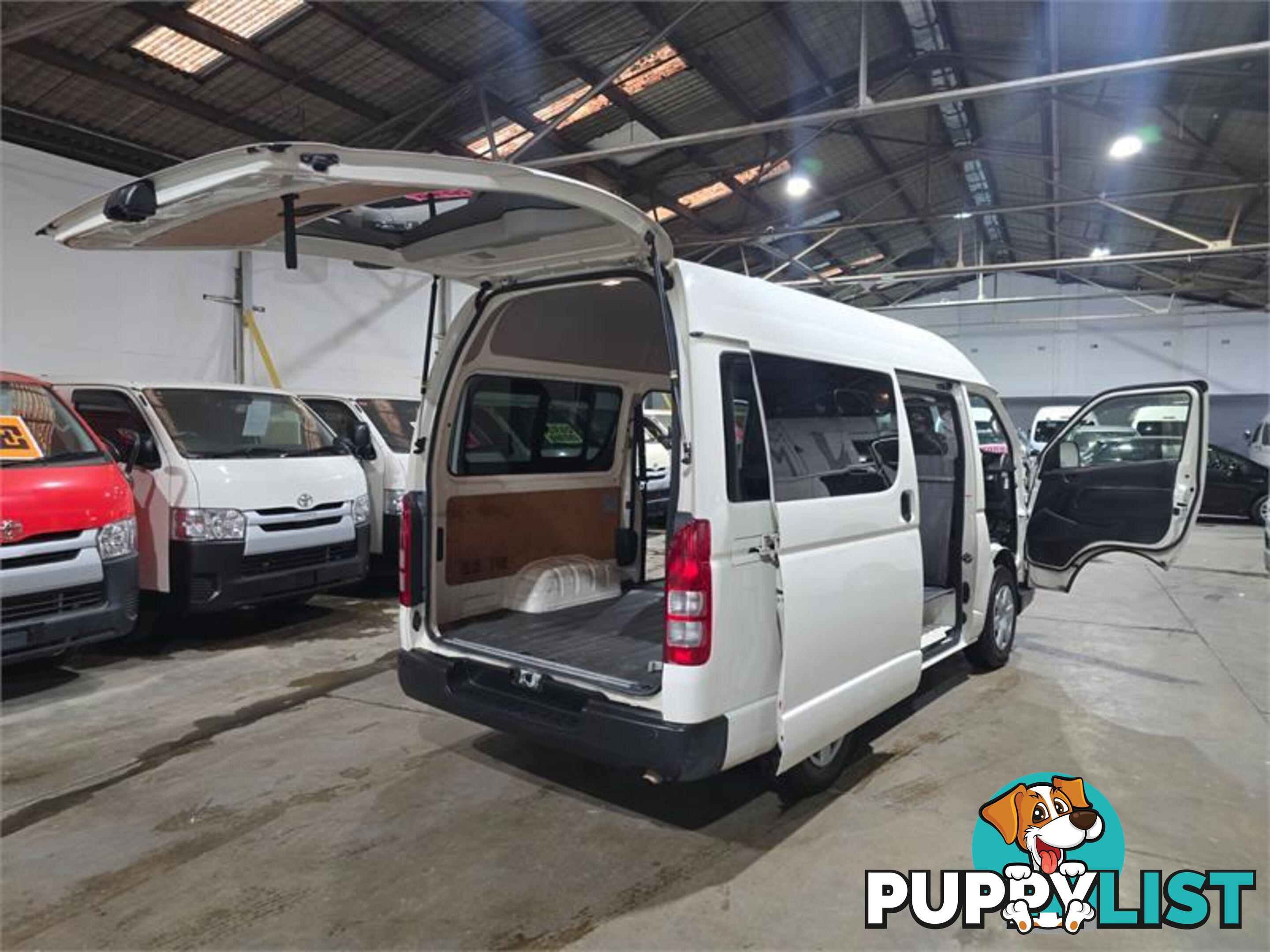 2016 Toyota Hiace