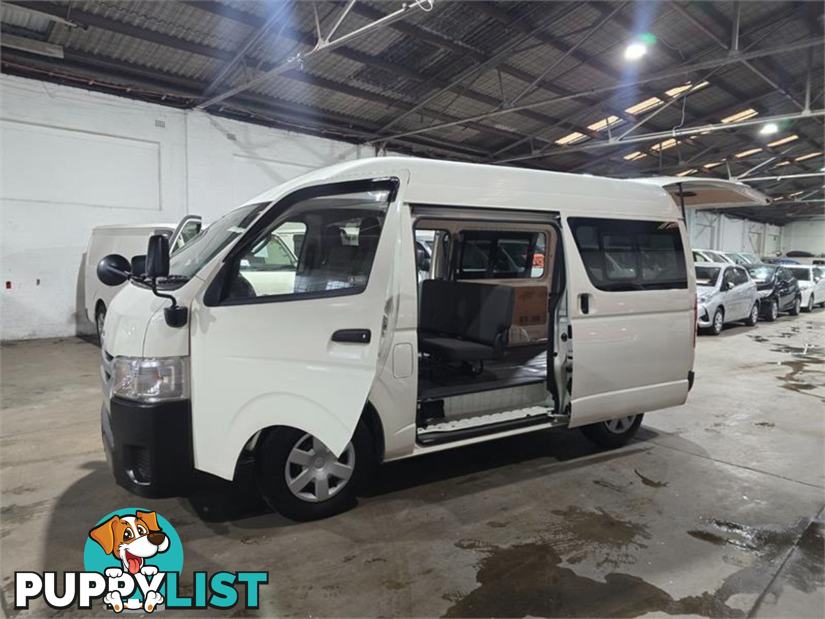 2016 Toyota Hiace