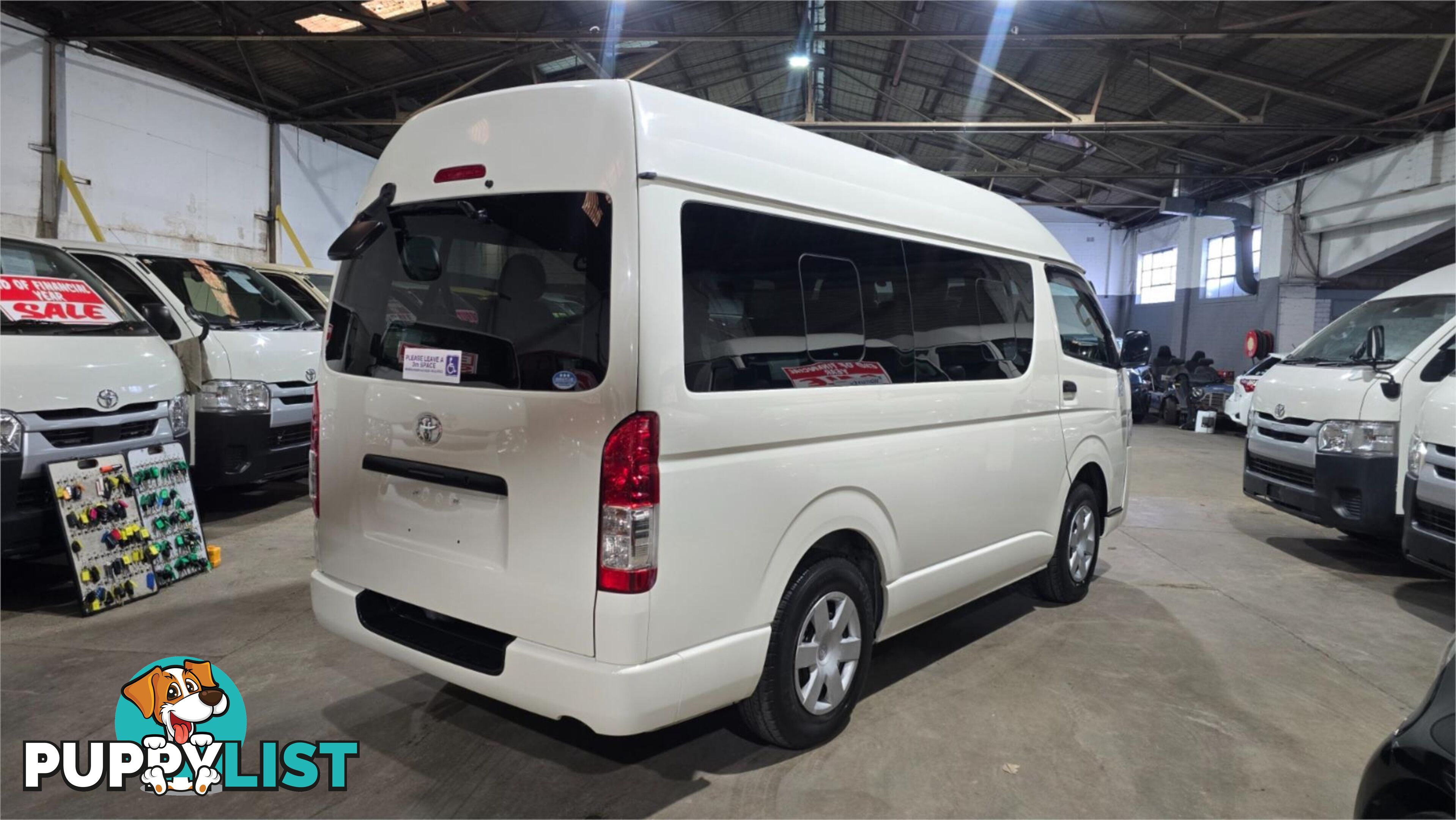 2015 Toyota Hiace Welcab
