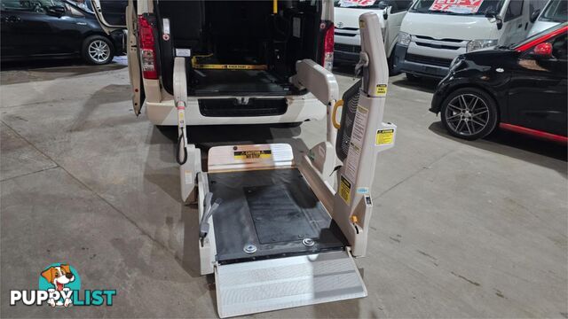 2015 Toyota Hiace Welcab