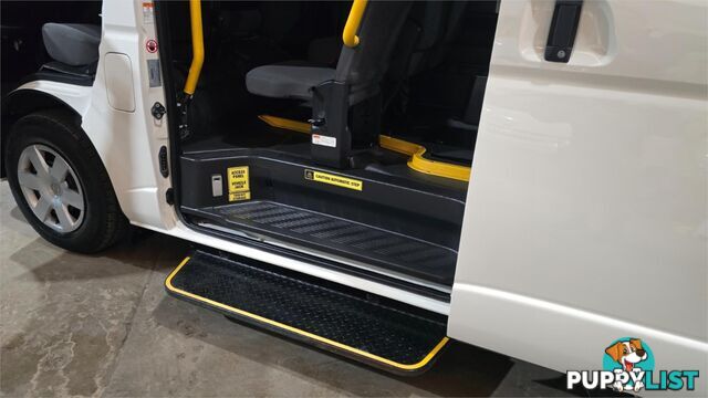 2015 Toyota Hiace Welcab