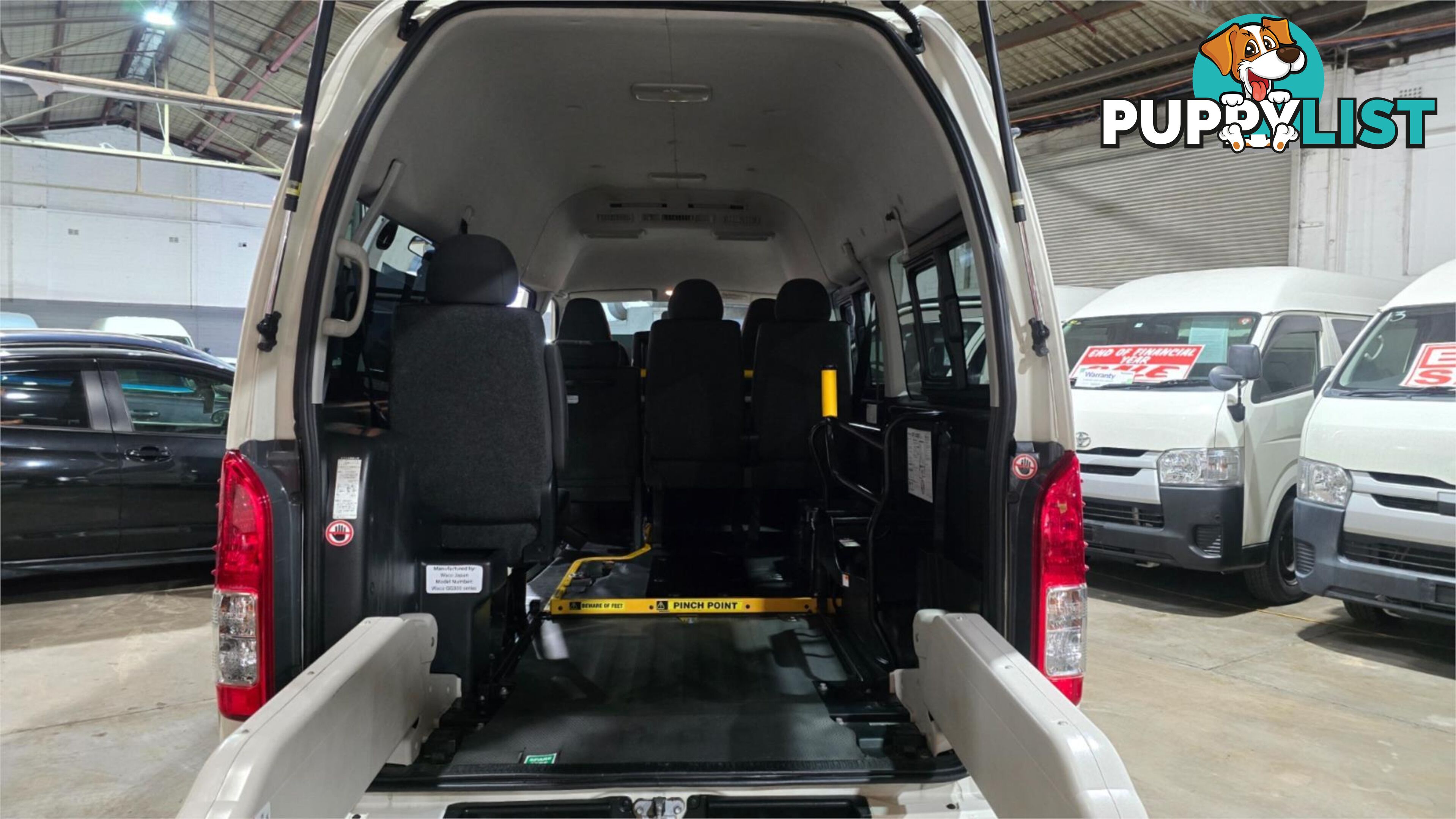 2015 Toyota Hiace Welcab
