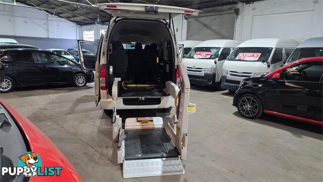 2015 Toyota Hiace Welcab