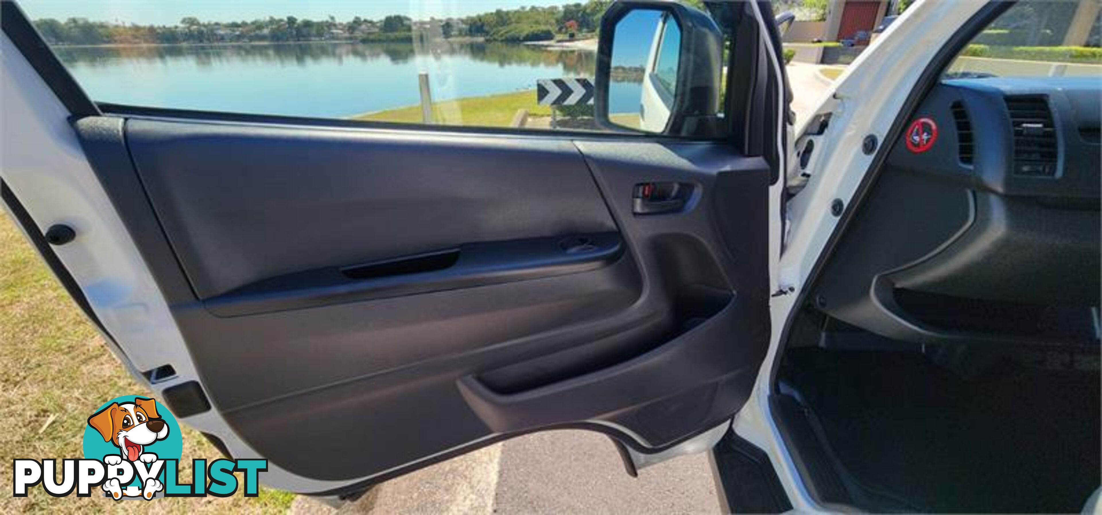 2023 Toyota Hiace