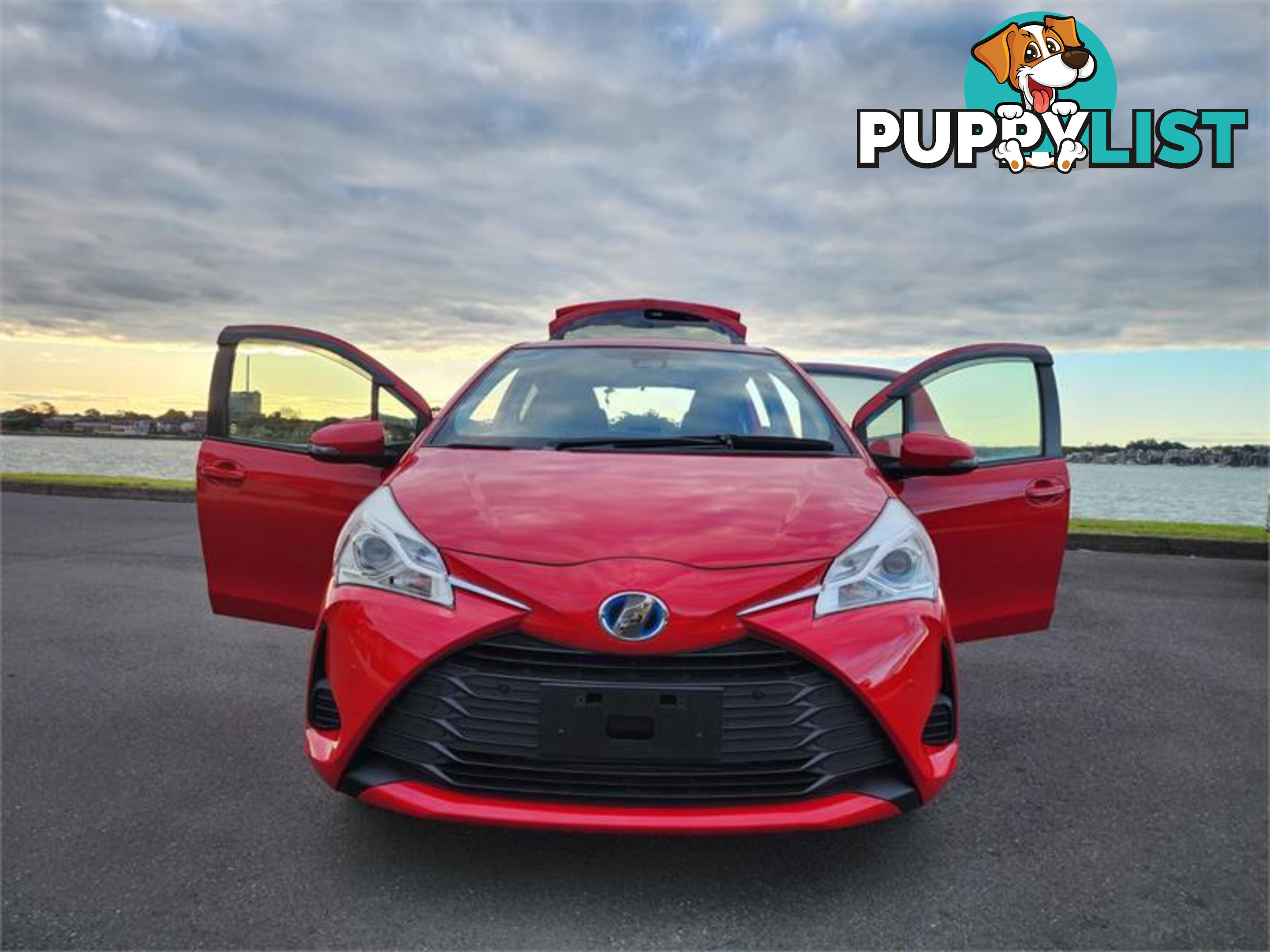 2018 Toyota Vitz