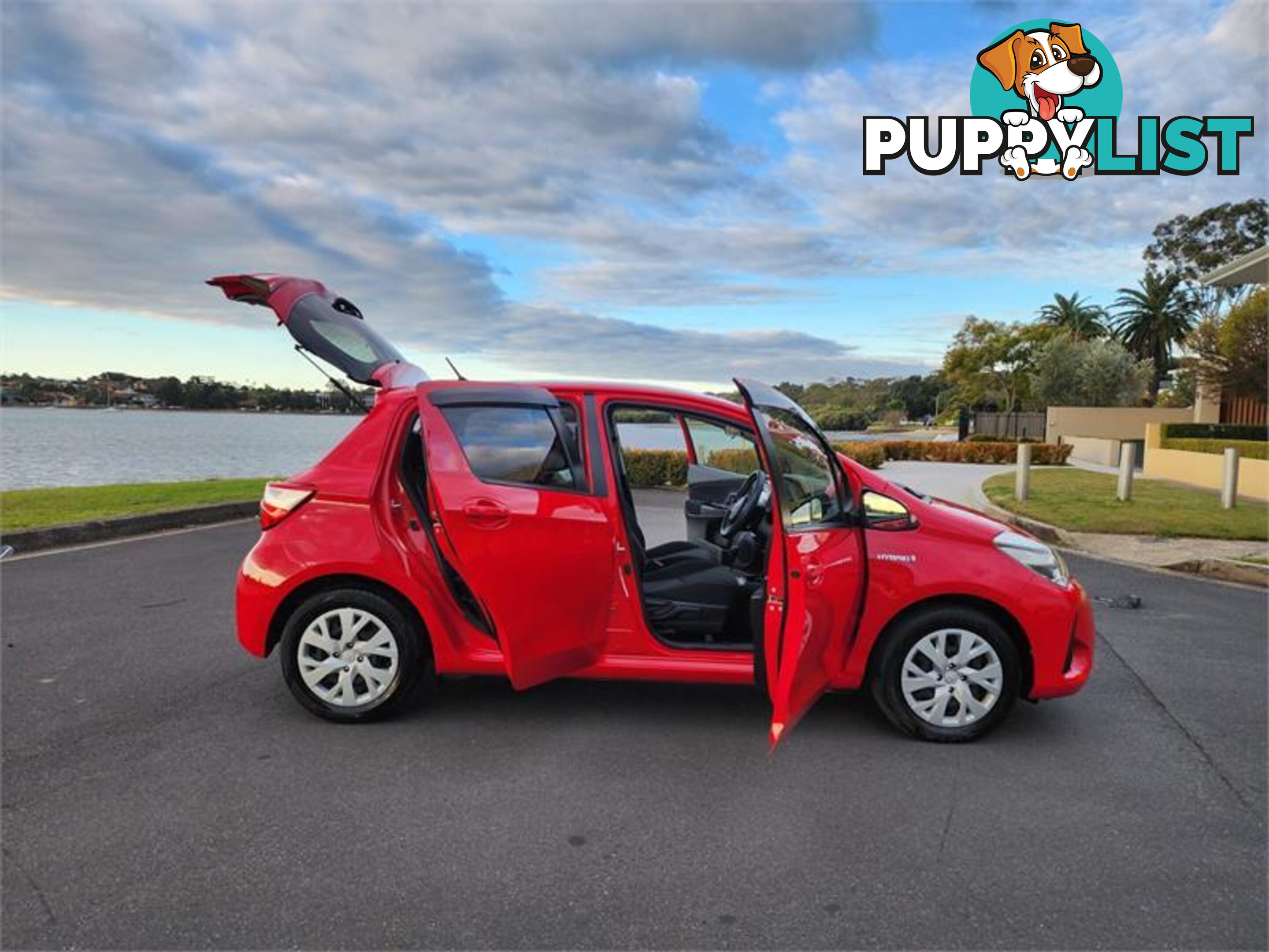 2018 Toyota Vitz