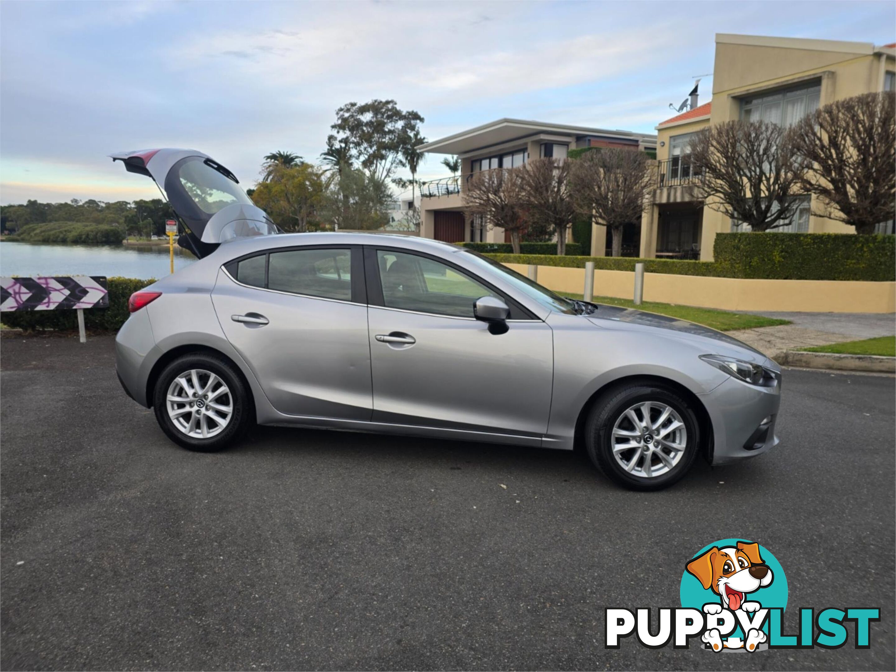 2014 Mazda 3 Maxx