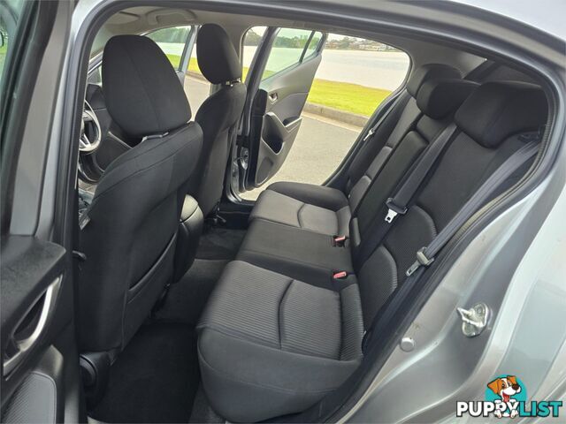 2014 Mazda 3 Maxx