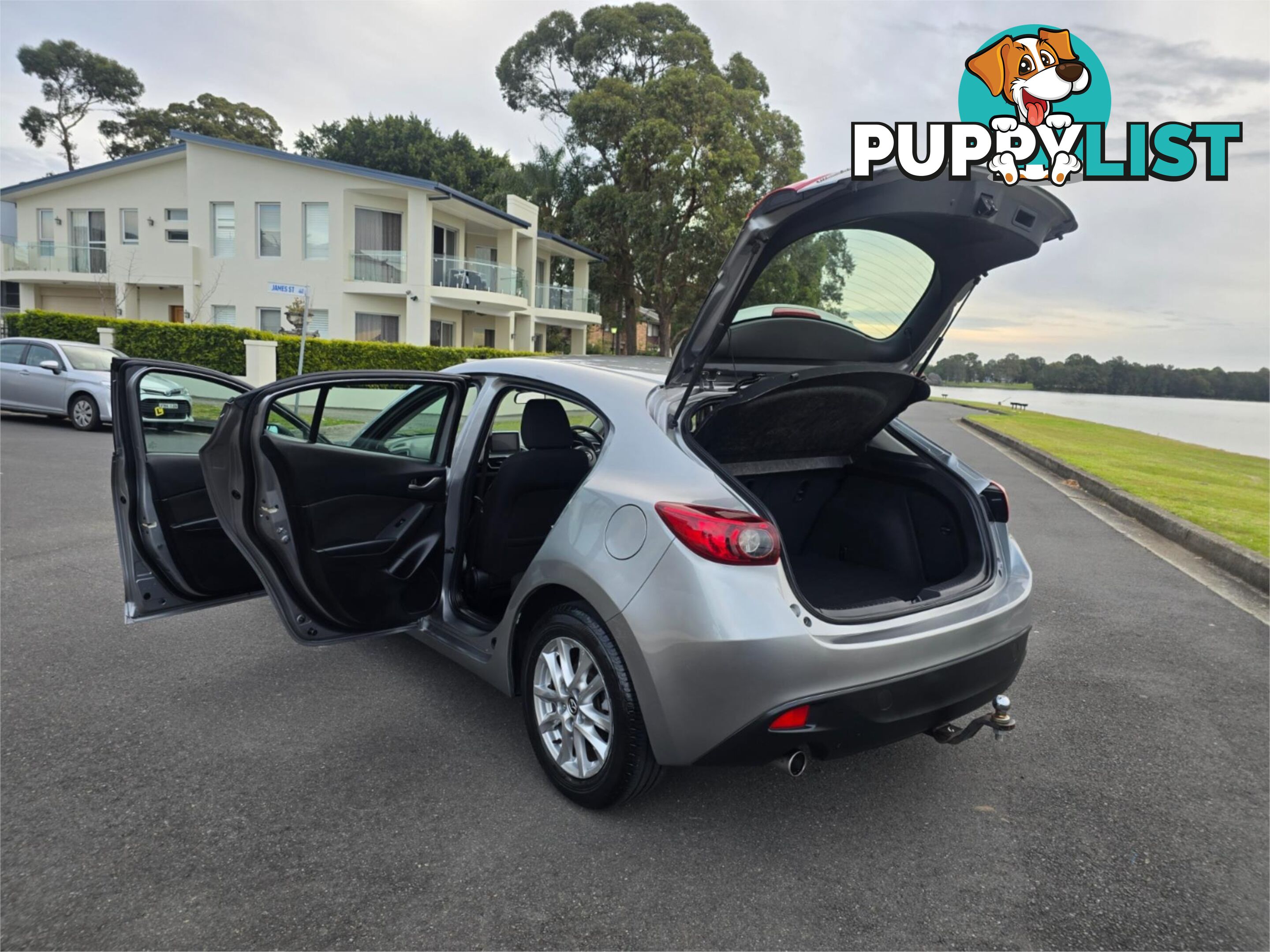 2014 Mazda 3 Maxx