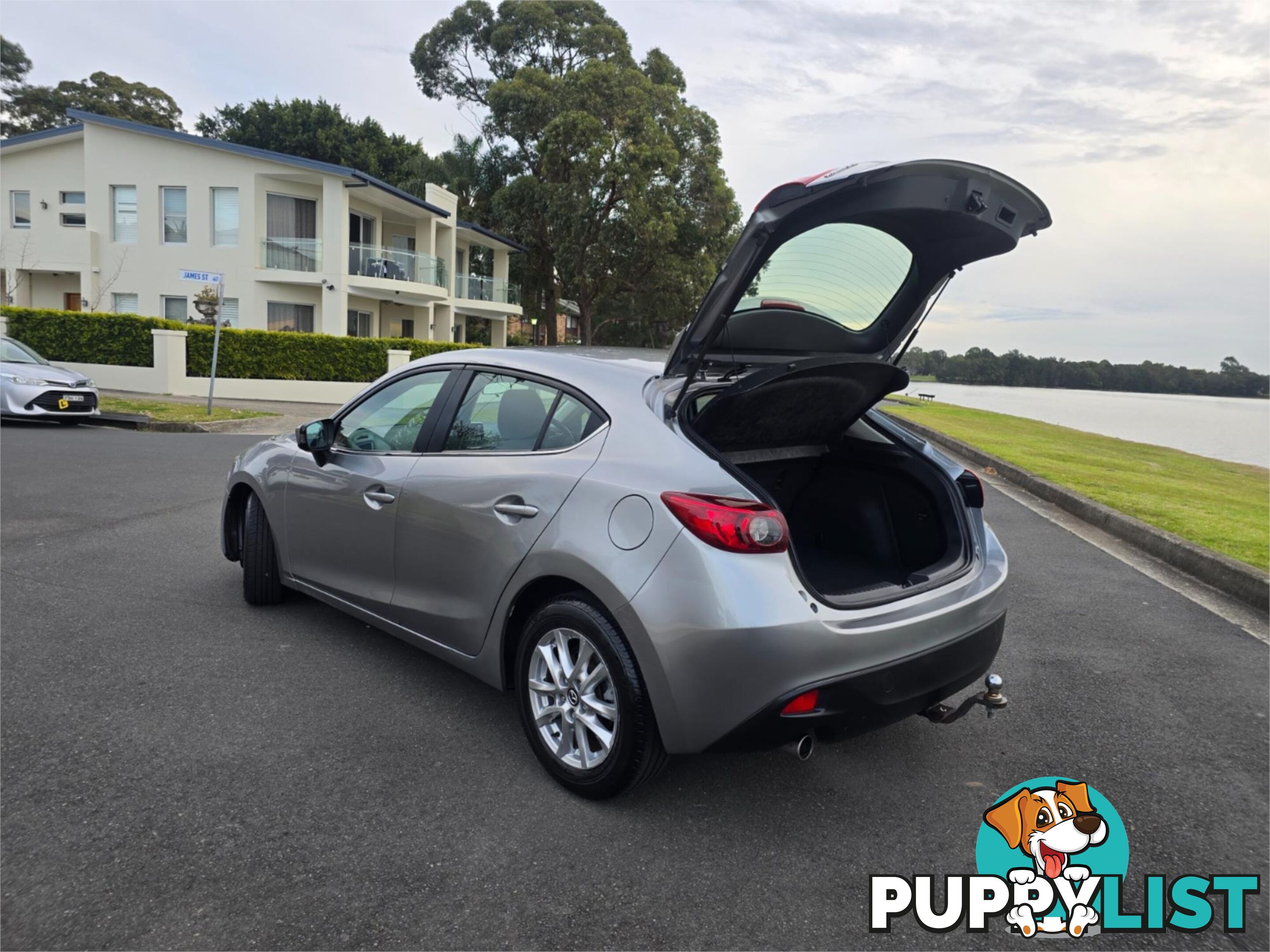 2014 Mazda 3 Maxx