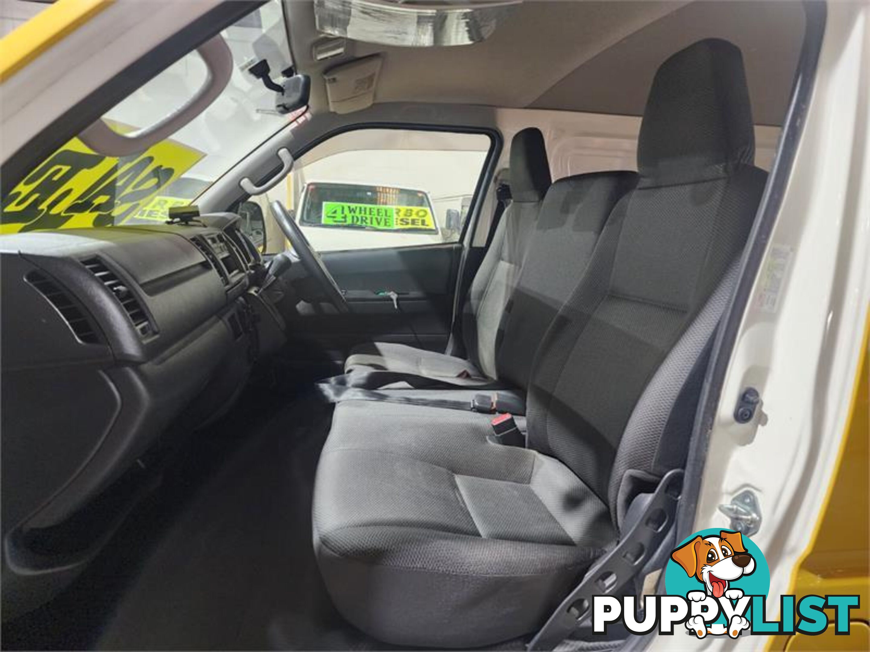 2016 Toyota Hiace