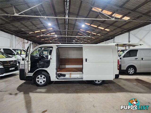 2017 Toyota Hiace
