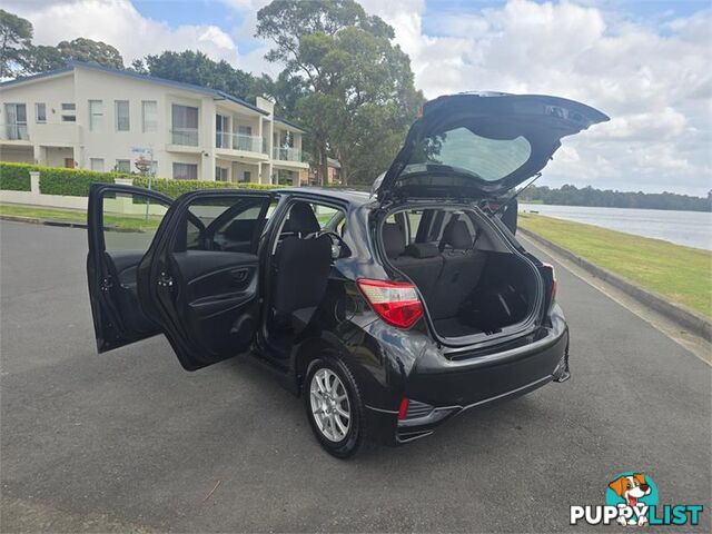 2017 Toyota Vitz
