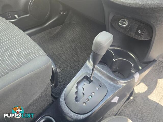 2017 Toyota Vitz