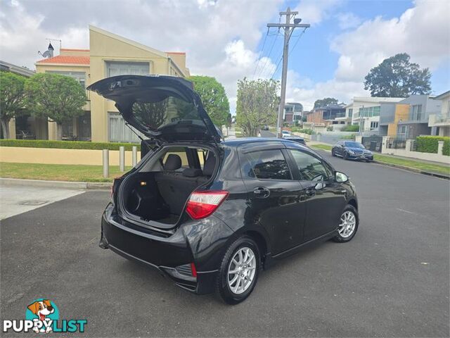 2017 Toyota Vitz