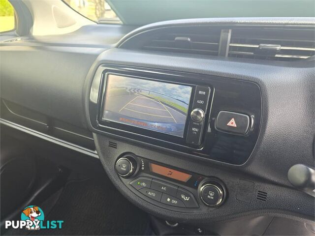 2017 Toyota Vitz