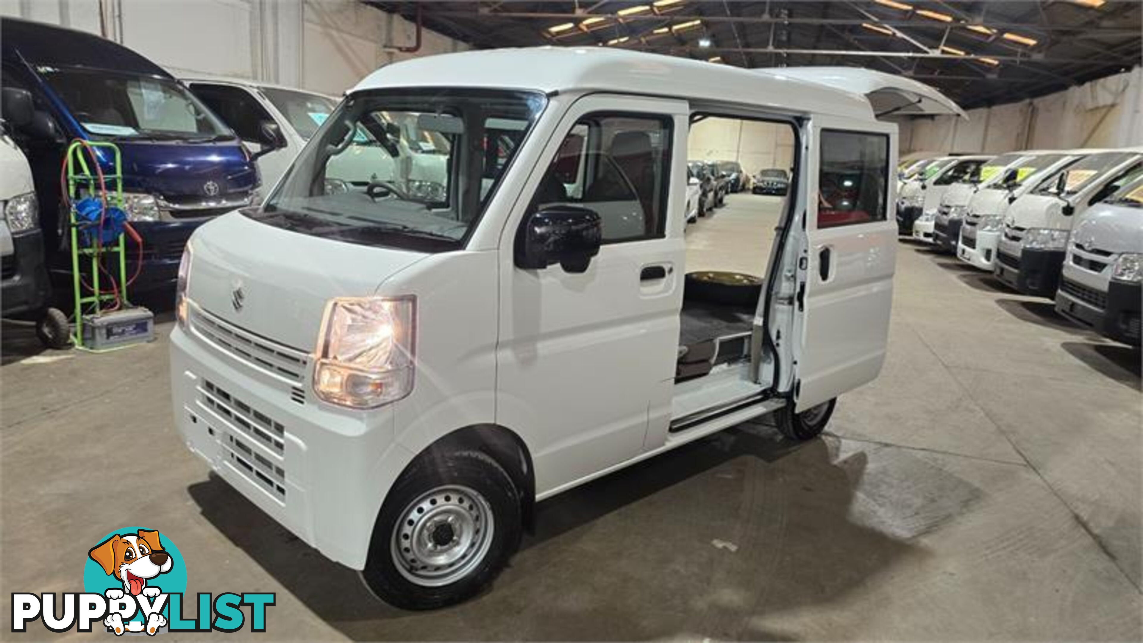 2023 Suzuki Every