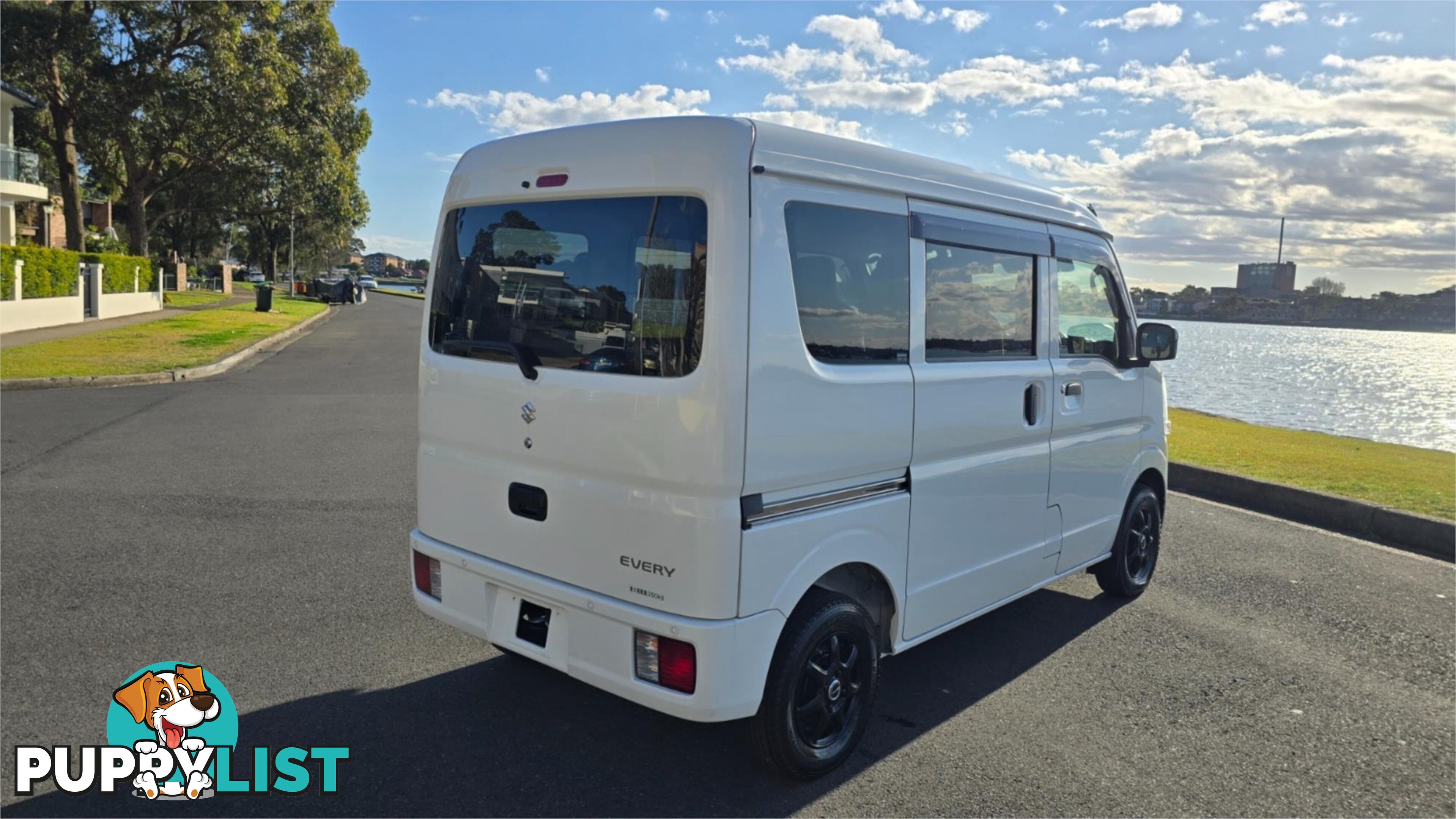2021 Suzuki Every