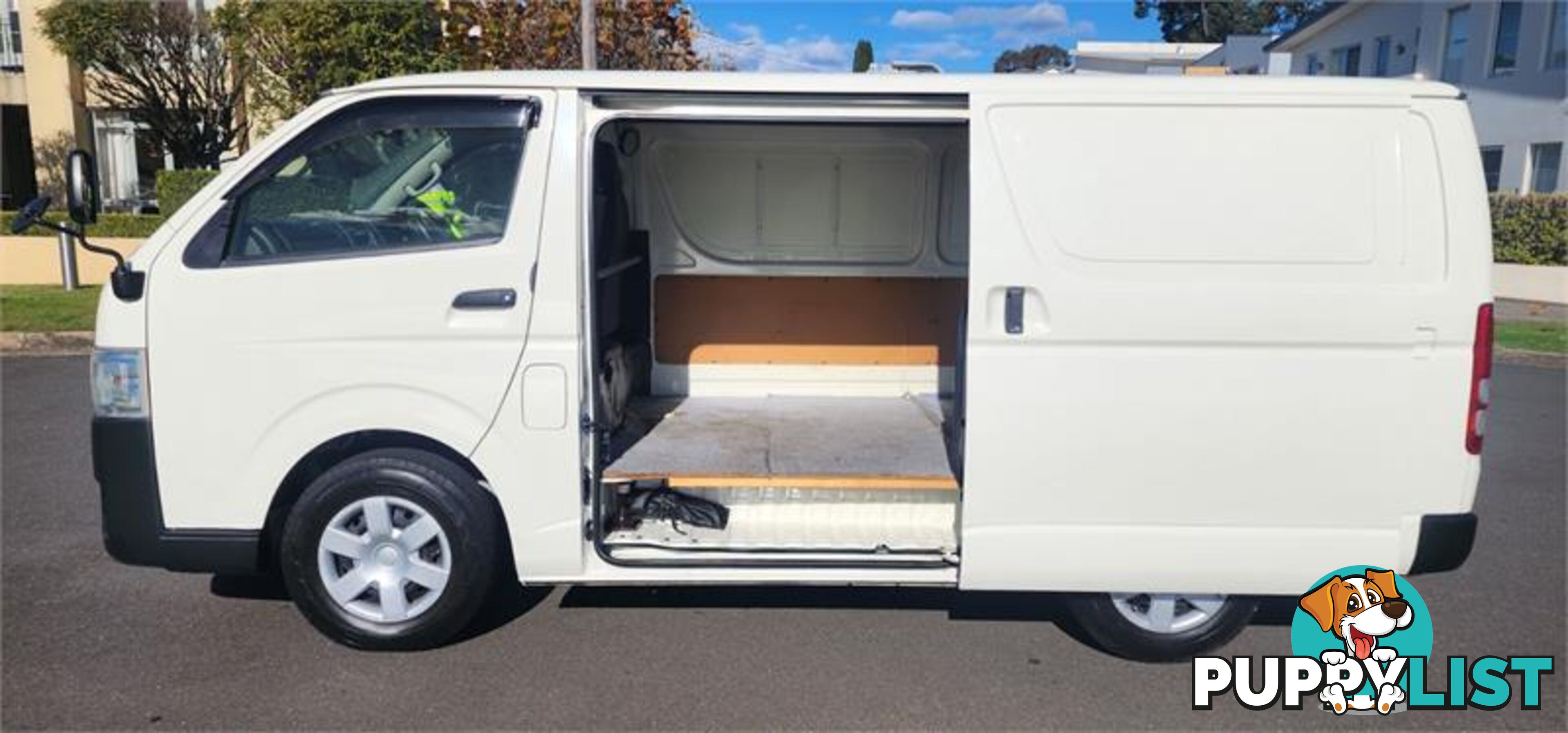 2016 Toyota Hiace