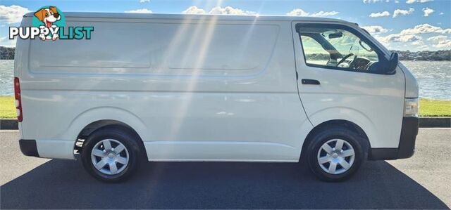 2016 Toyota Hiace