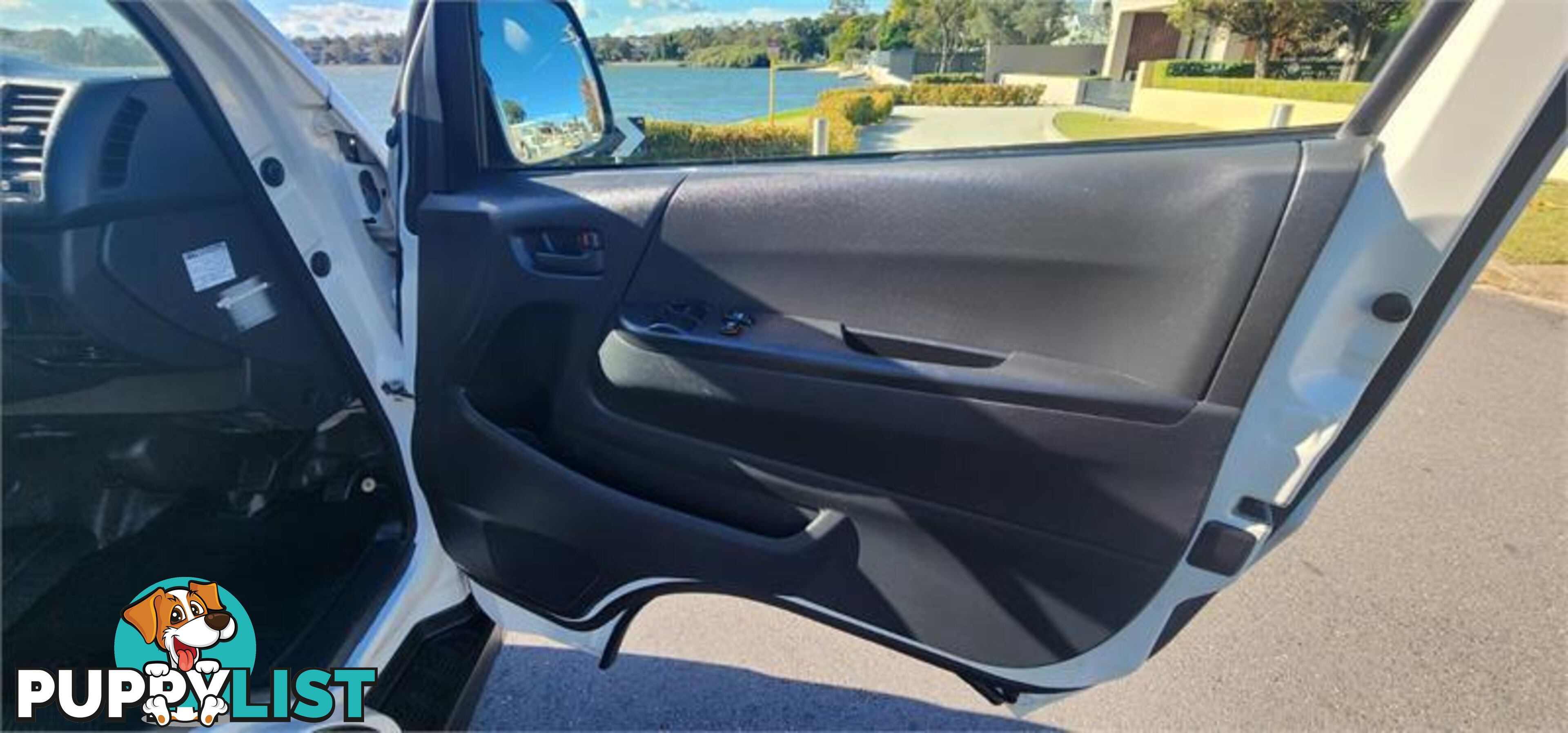 2016 Toyota Hiace