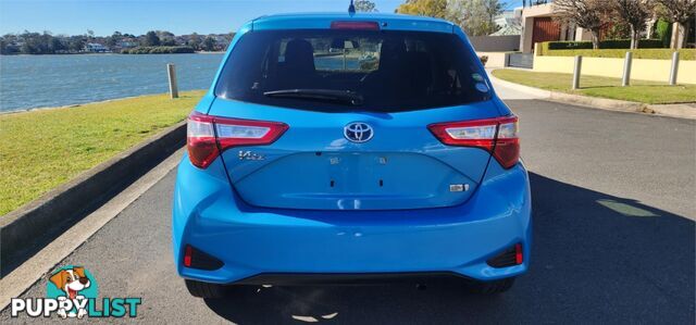 2017 Toyota Vitz