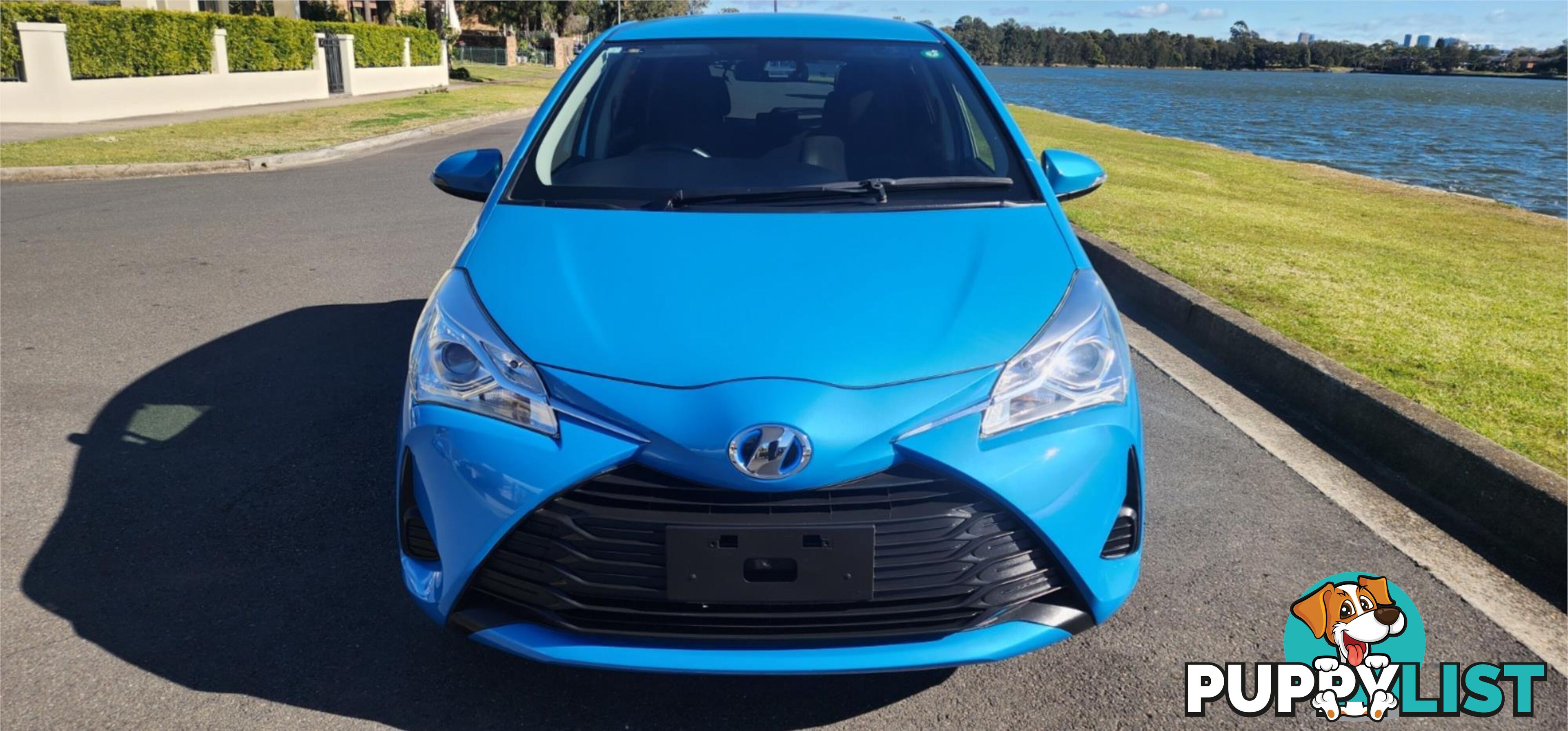 2017 Toyota Vitz