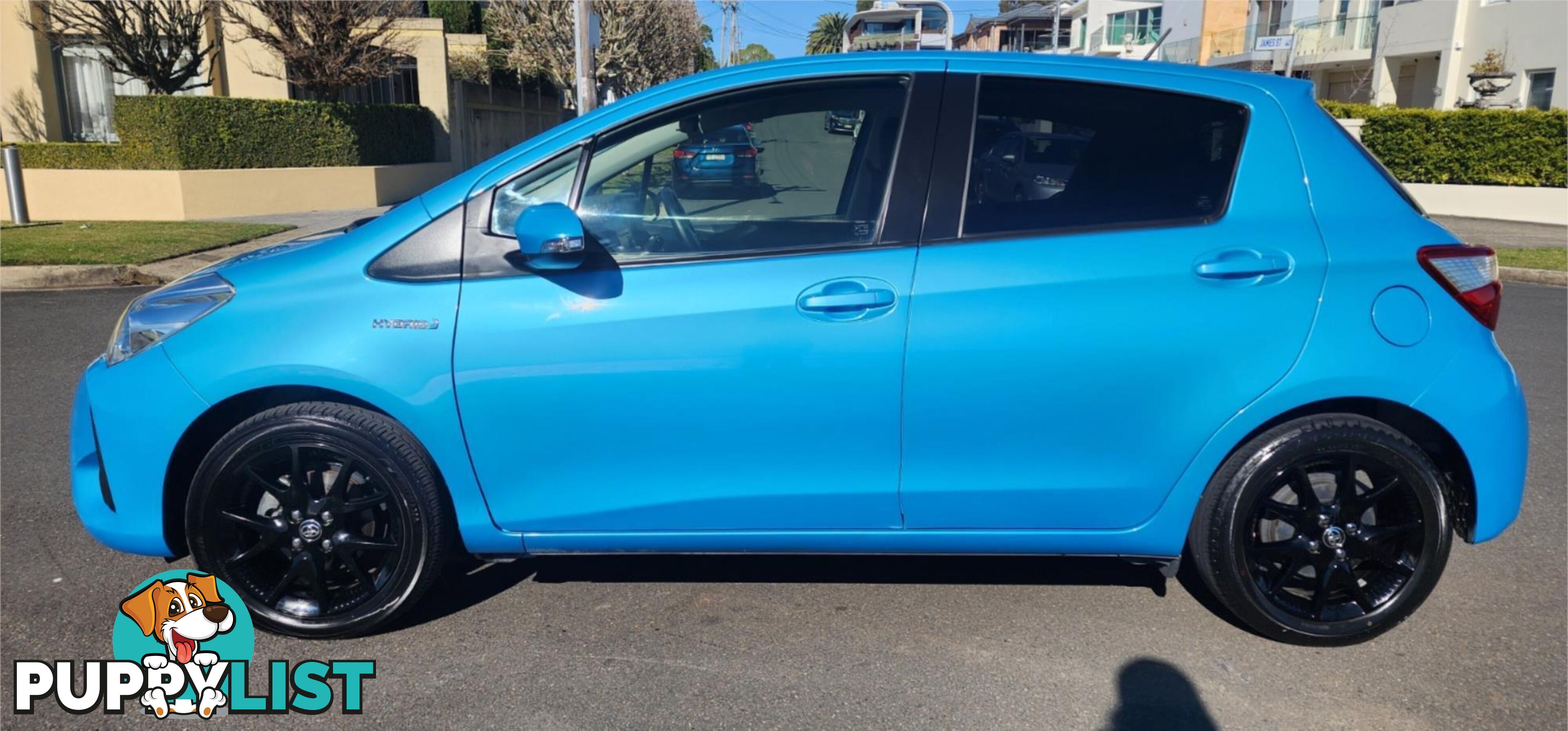 2017 Toyota Vitz