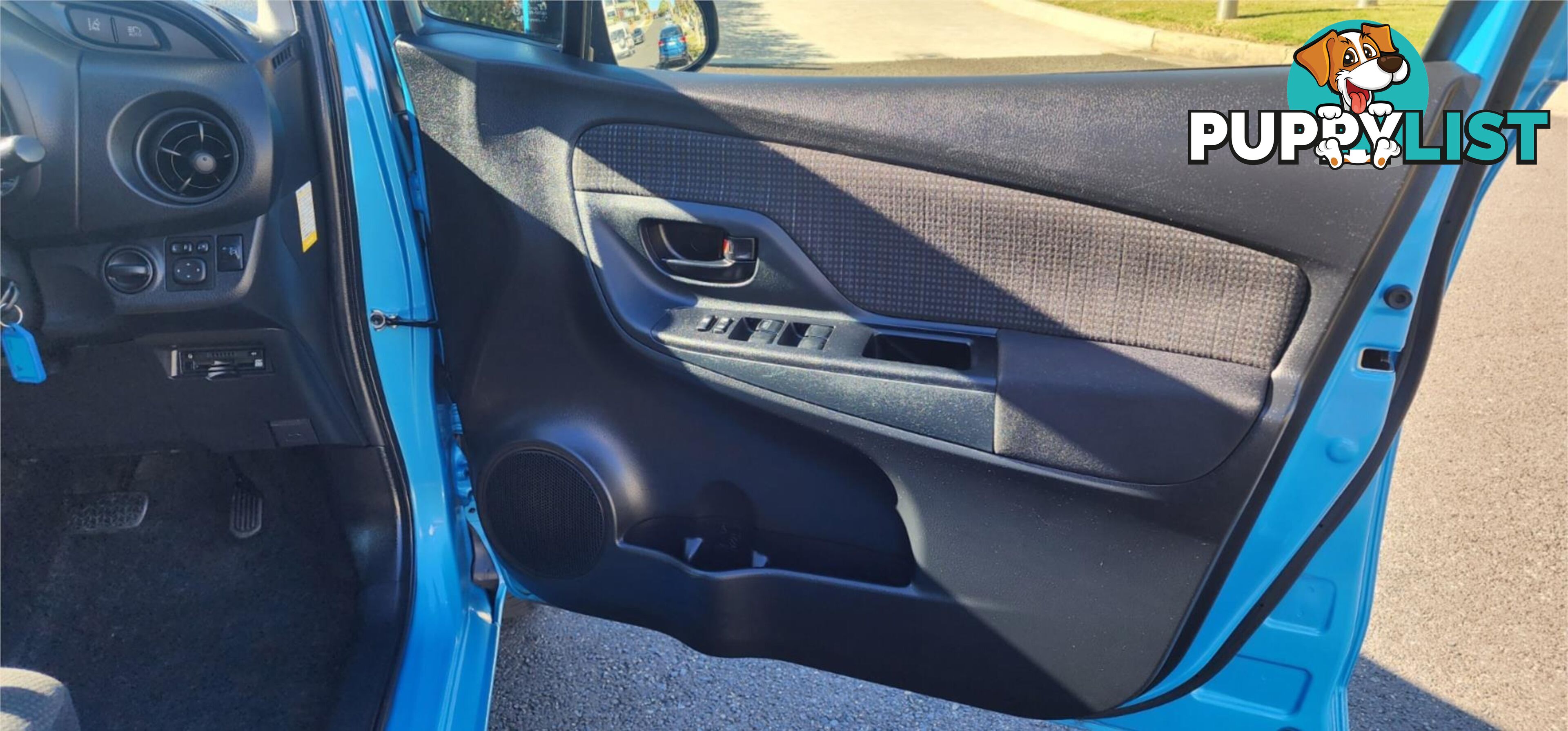 2017 Toyota Vitz