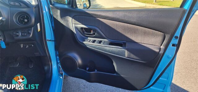 2017 Toyota Vitz