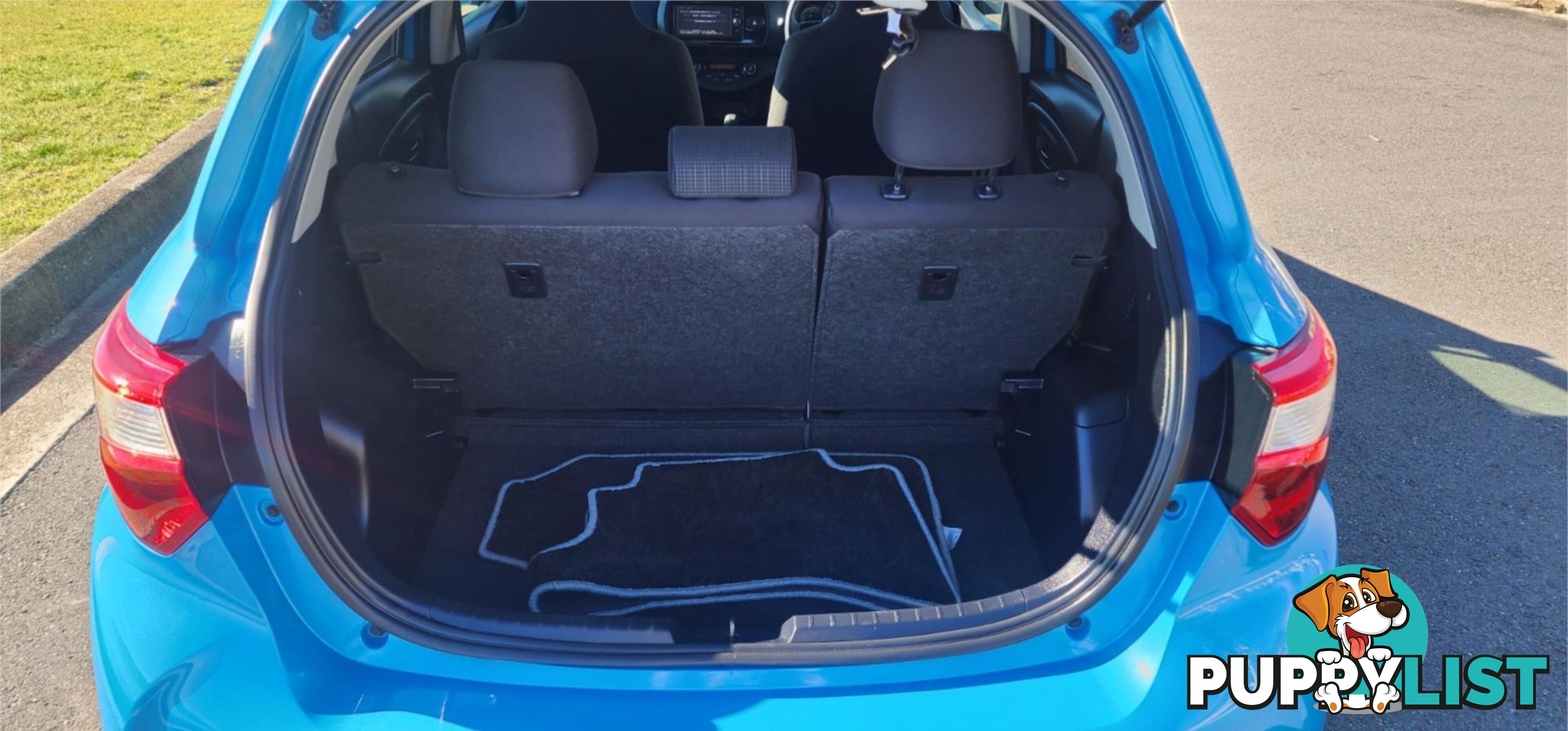 2017 Toyota Vitz