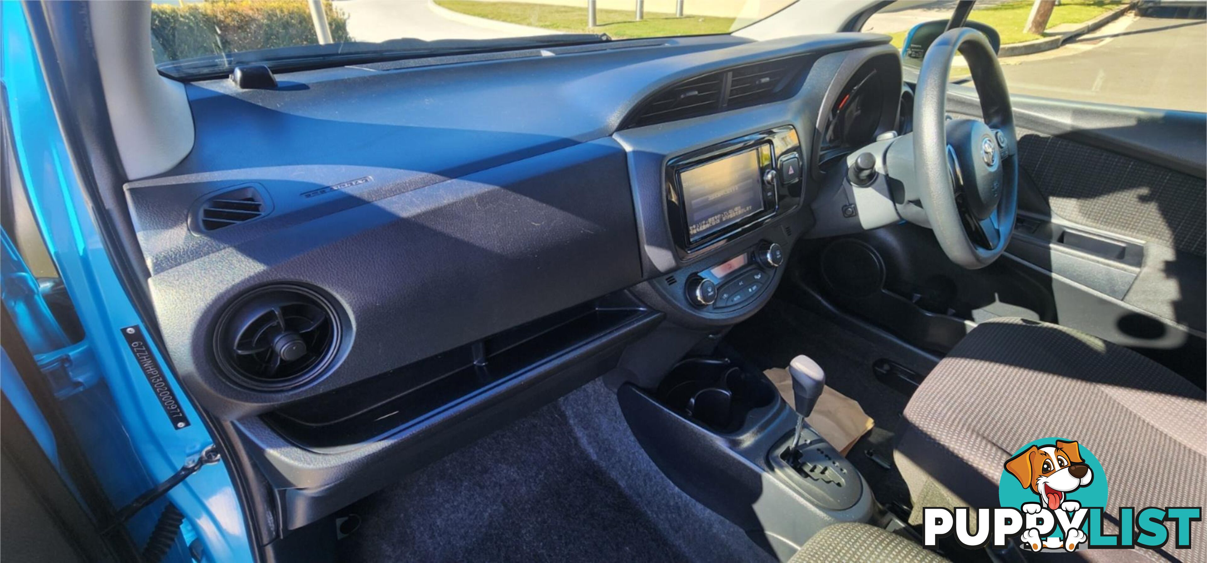 2017 Toyota Vitz