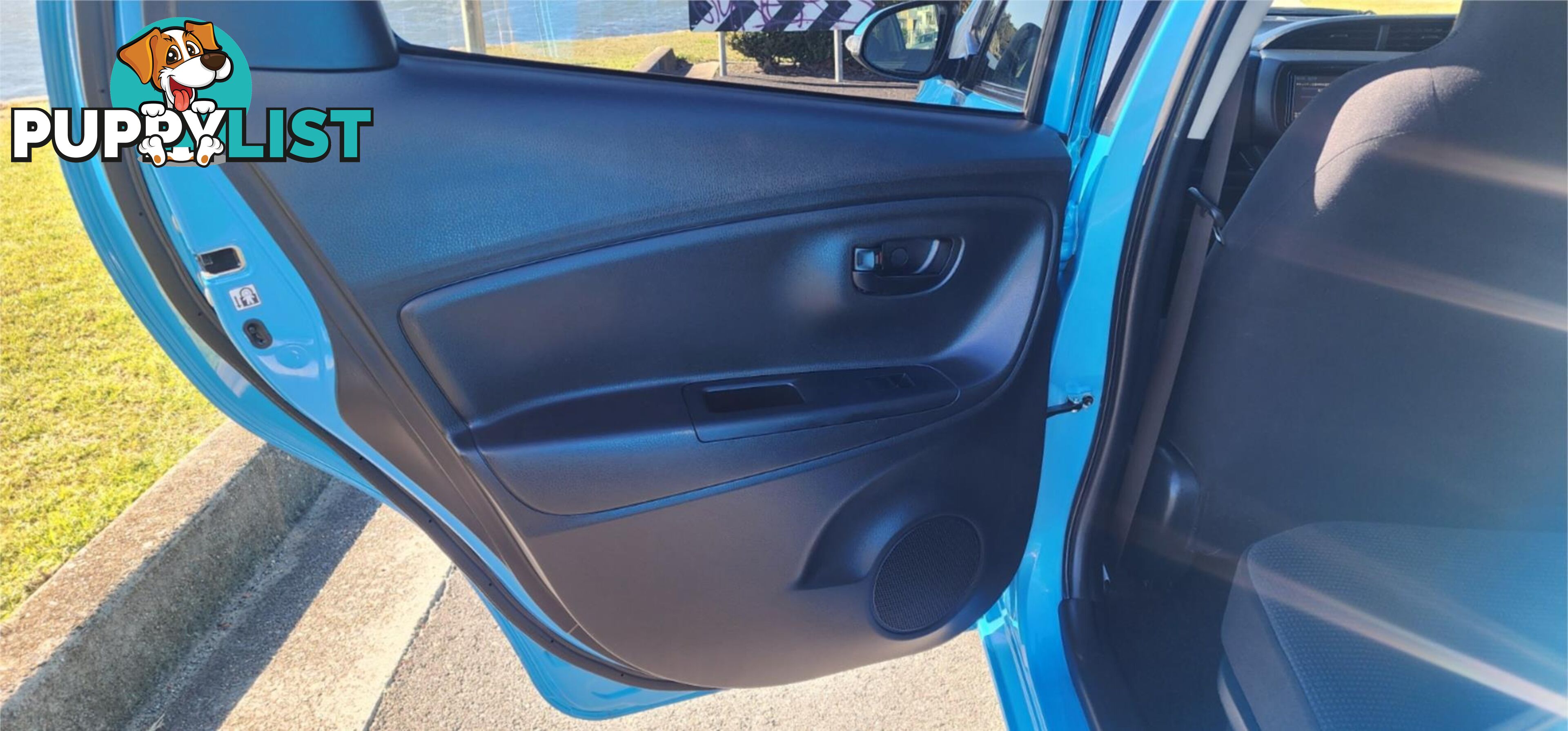 2017 Toyota Vitz