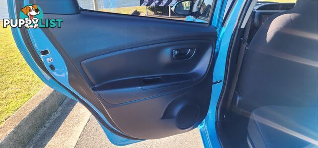 2017 Toyota Vitz