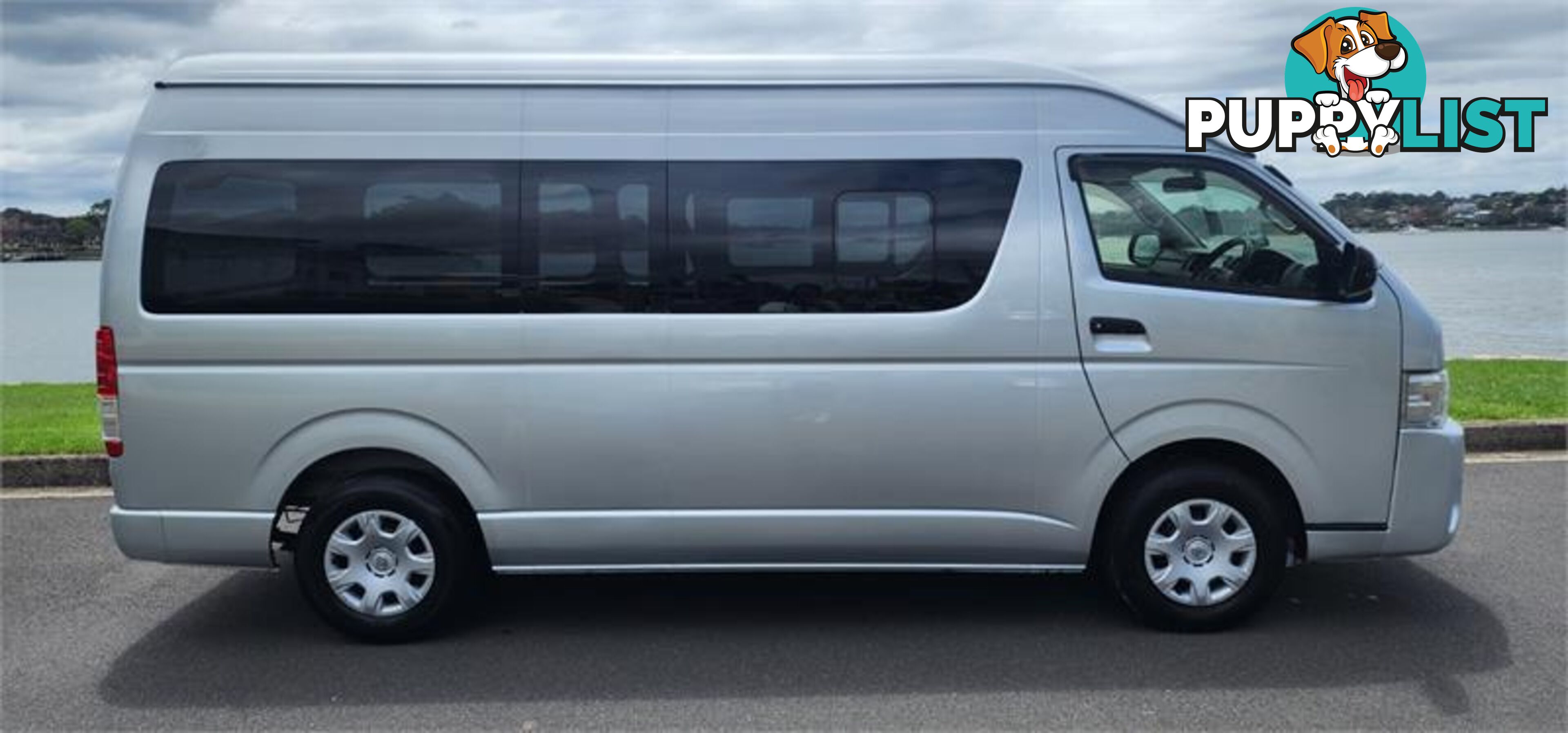 2015 Toyota Hiace