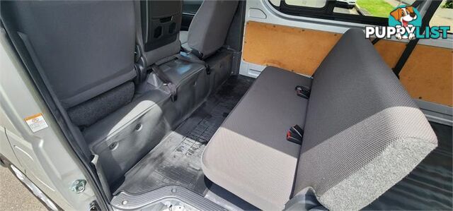 2015 Toyota Hiace