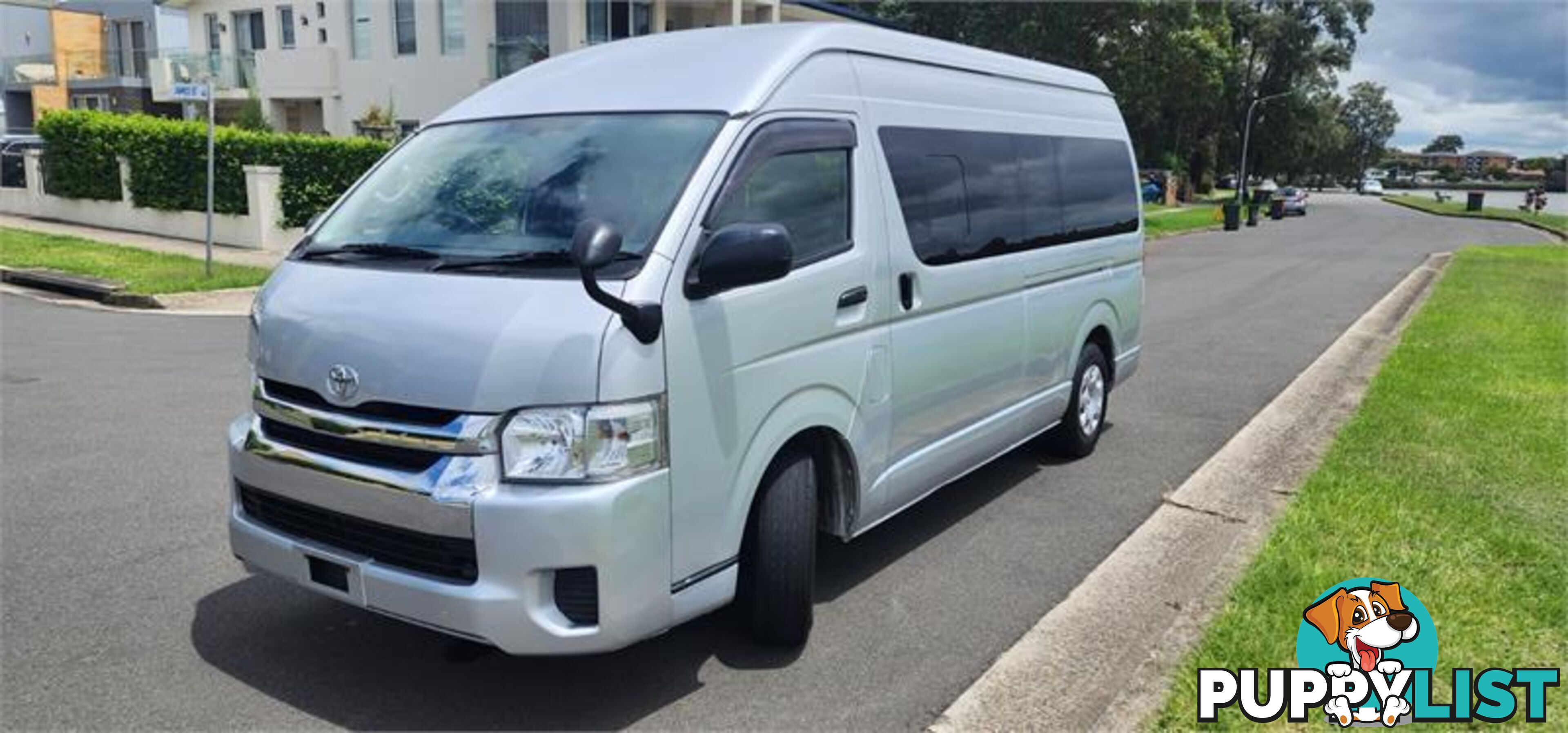 2015 Toyota Hiace