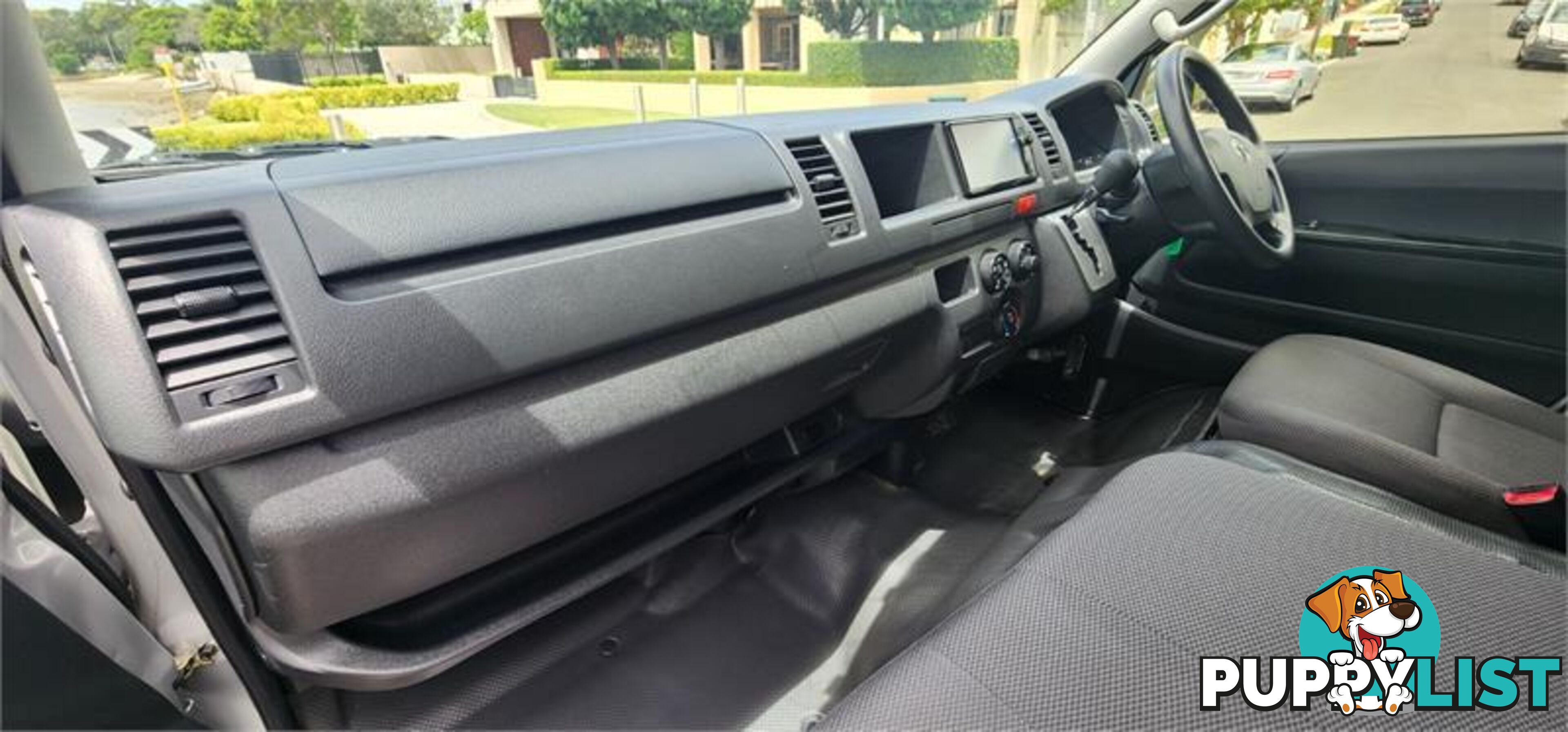 2015 Toyota Hiace